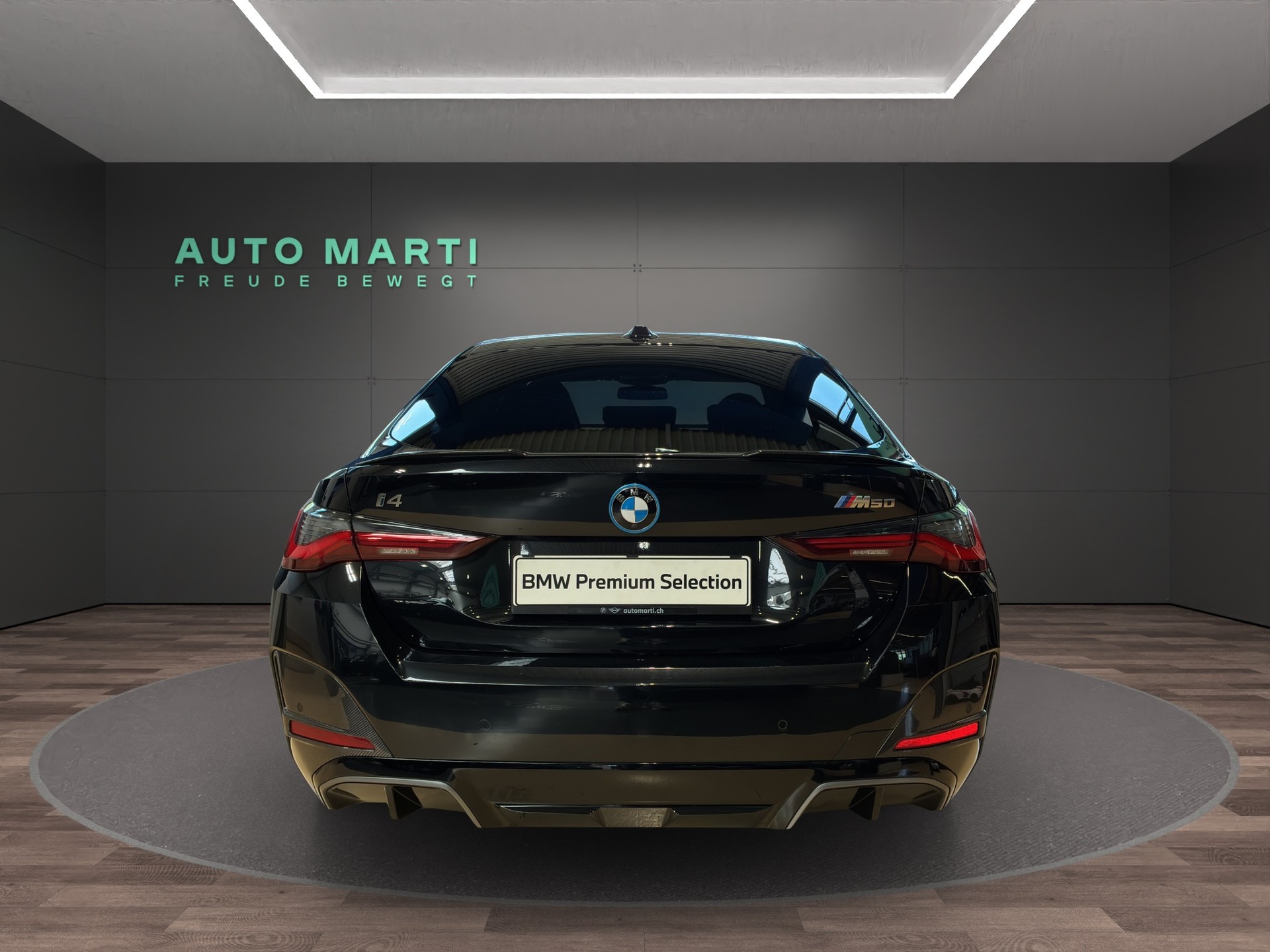 BMW i4 M50-showroom-element-2