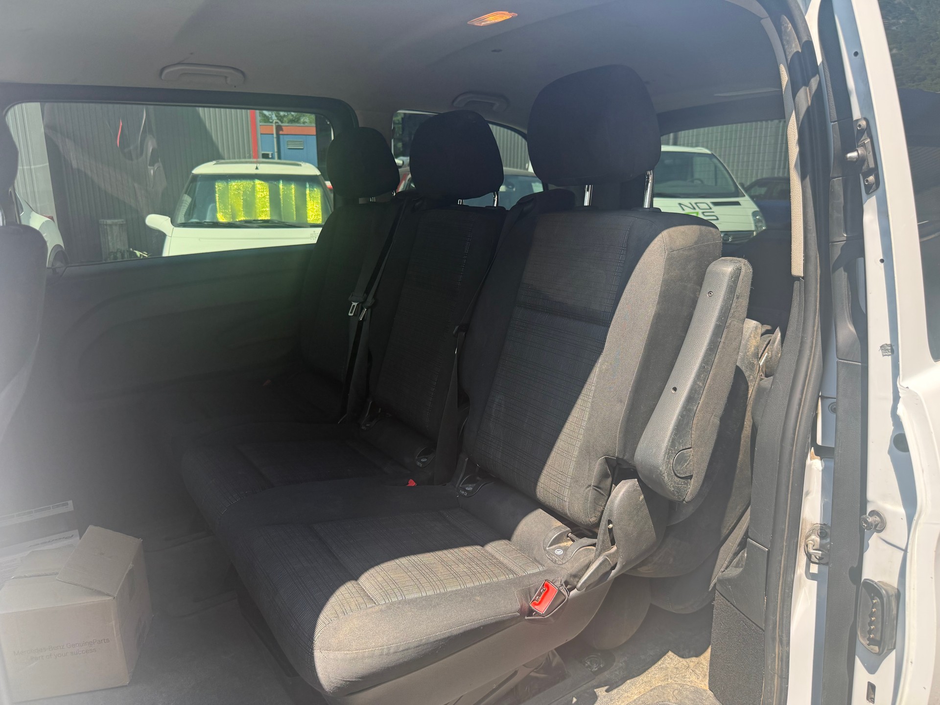 MERCEDES-BENZ Vito 119 BlueTEC Tourer Select EL 7G-Tronic-image-4