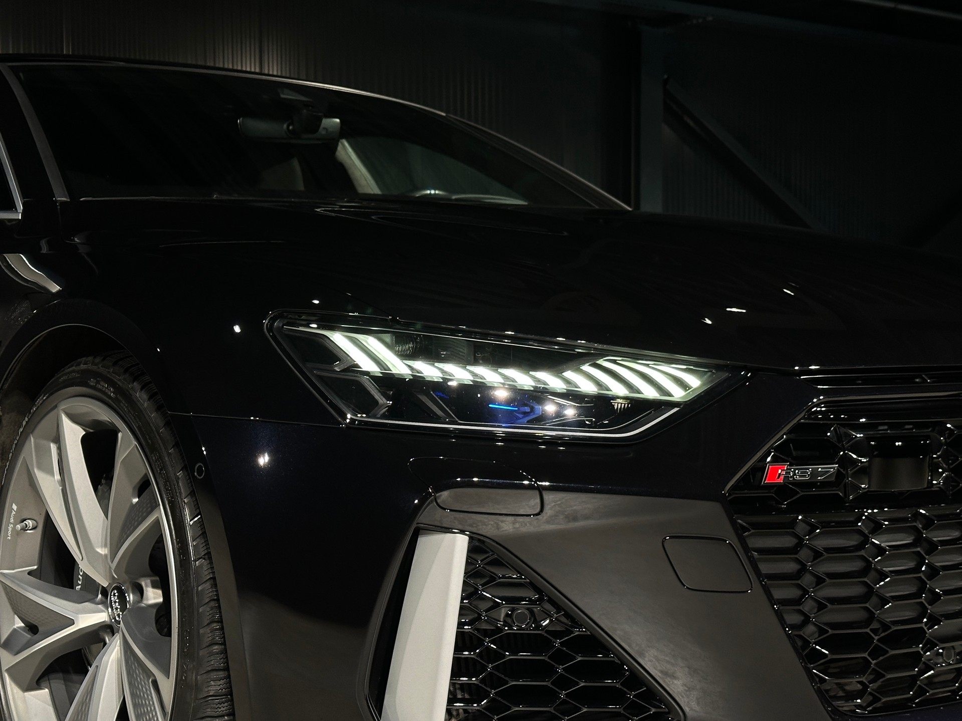 AUDI RS7 Sportback MHEV-image-28