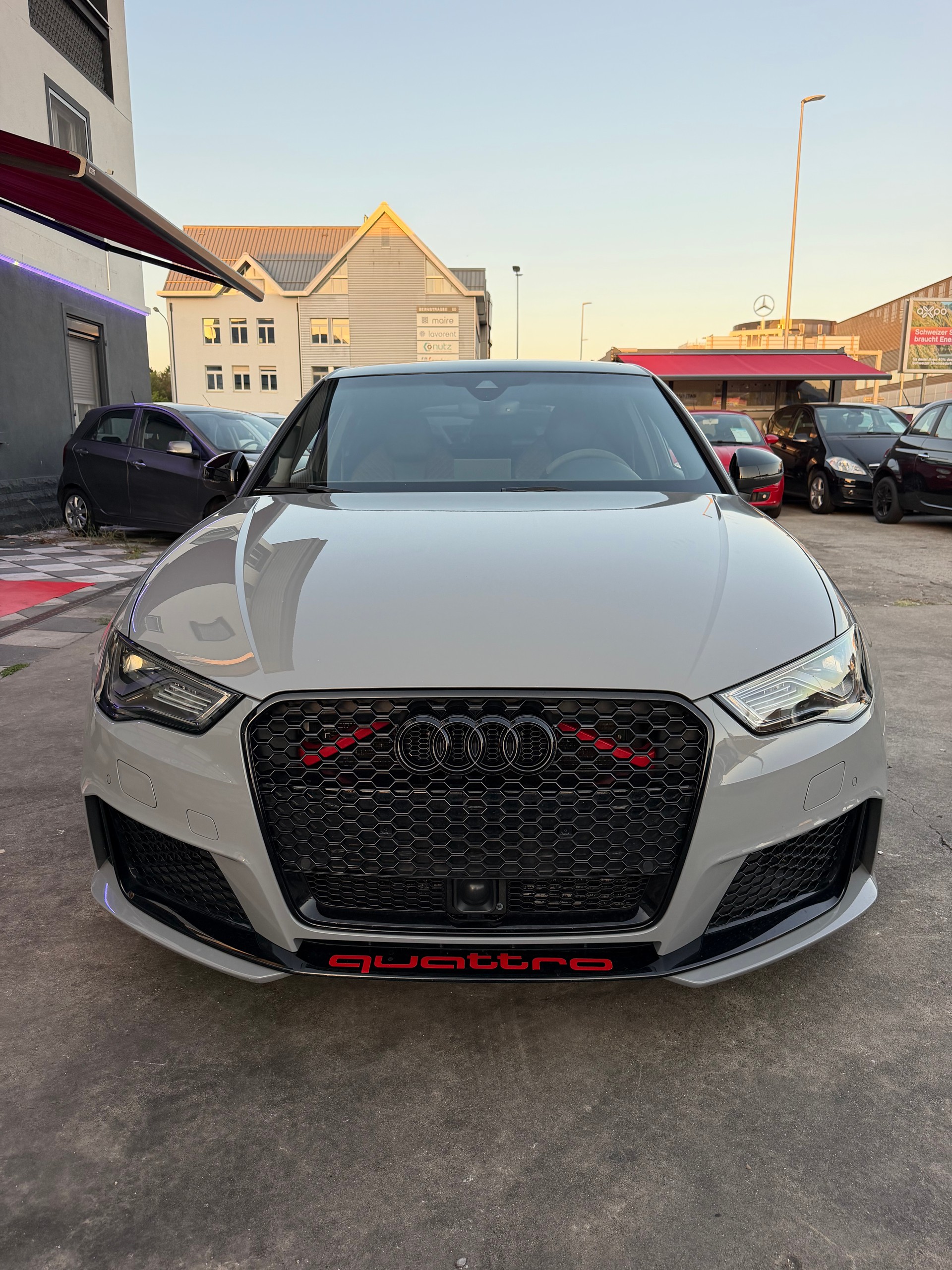 AUDI RS3 2.5 TSI quattro S-tronic-image-10