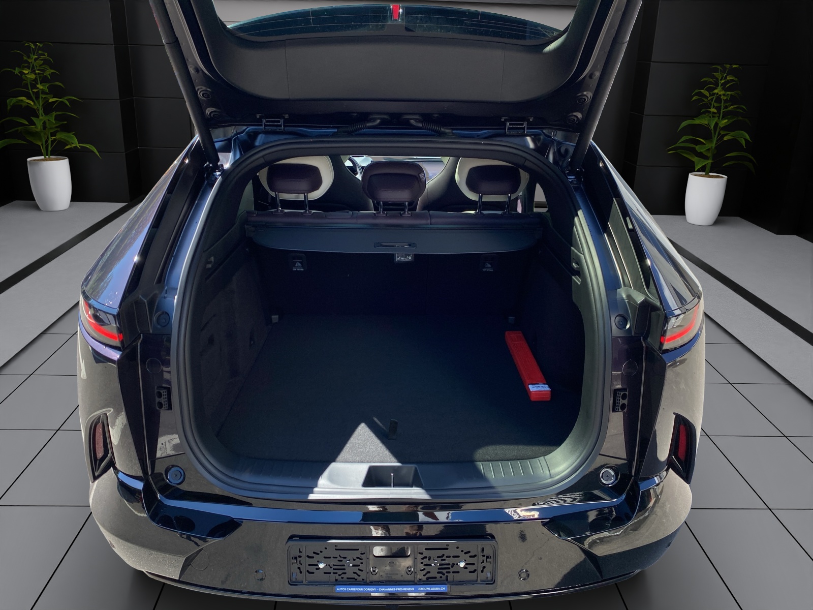 MAZDA CX-6e 258ps TAKUMI PLUS 21''-image-5