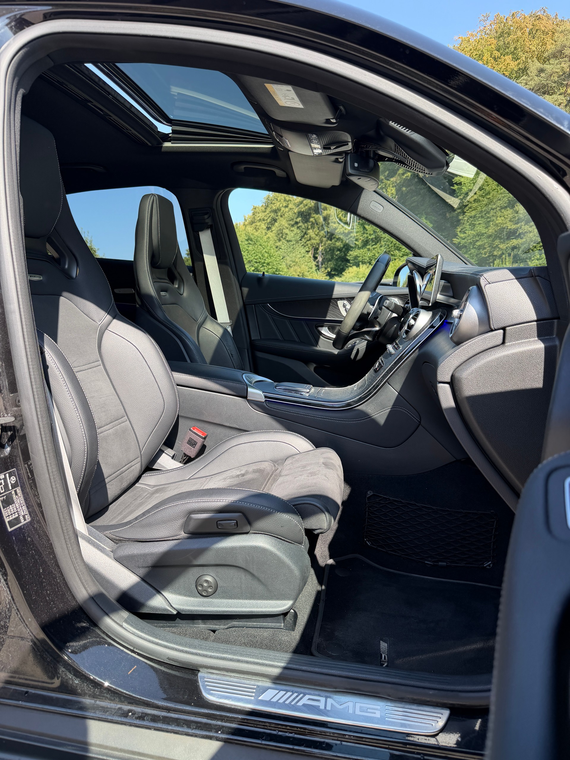 MERCEDES-BENZ GLC Coupé 63 S AMG 4Matic 9G-Tronic-image-11
