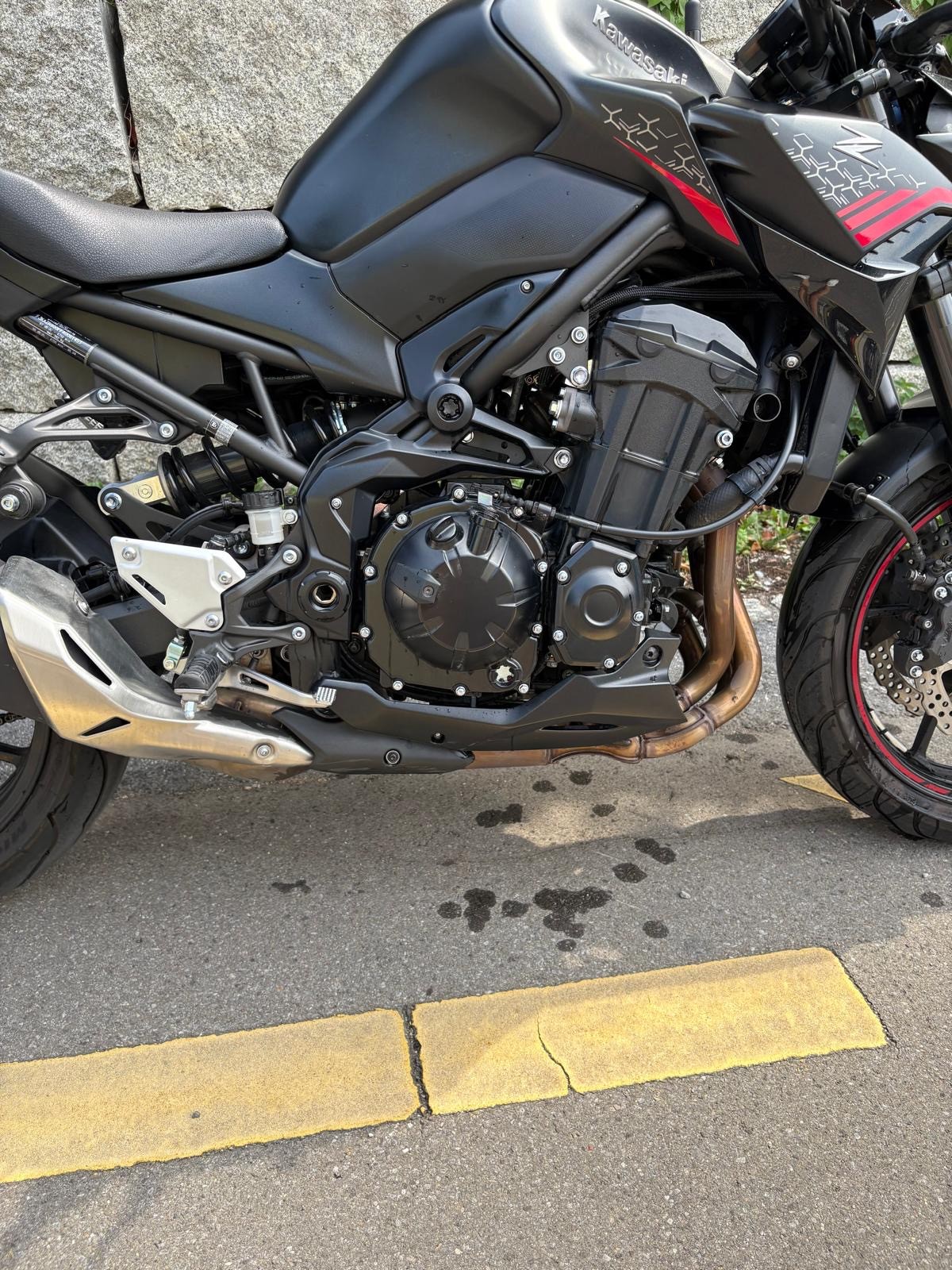 KAWASAKI Z 900-image-2