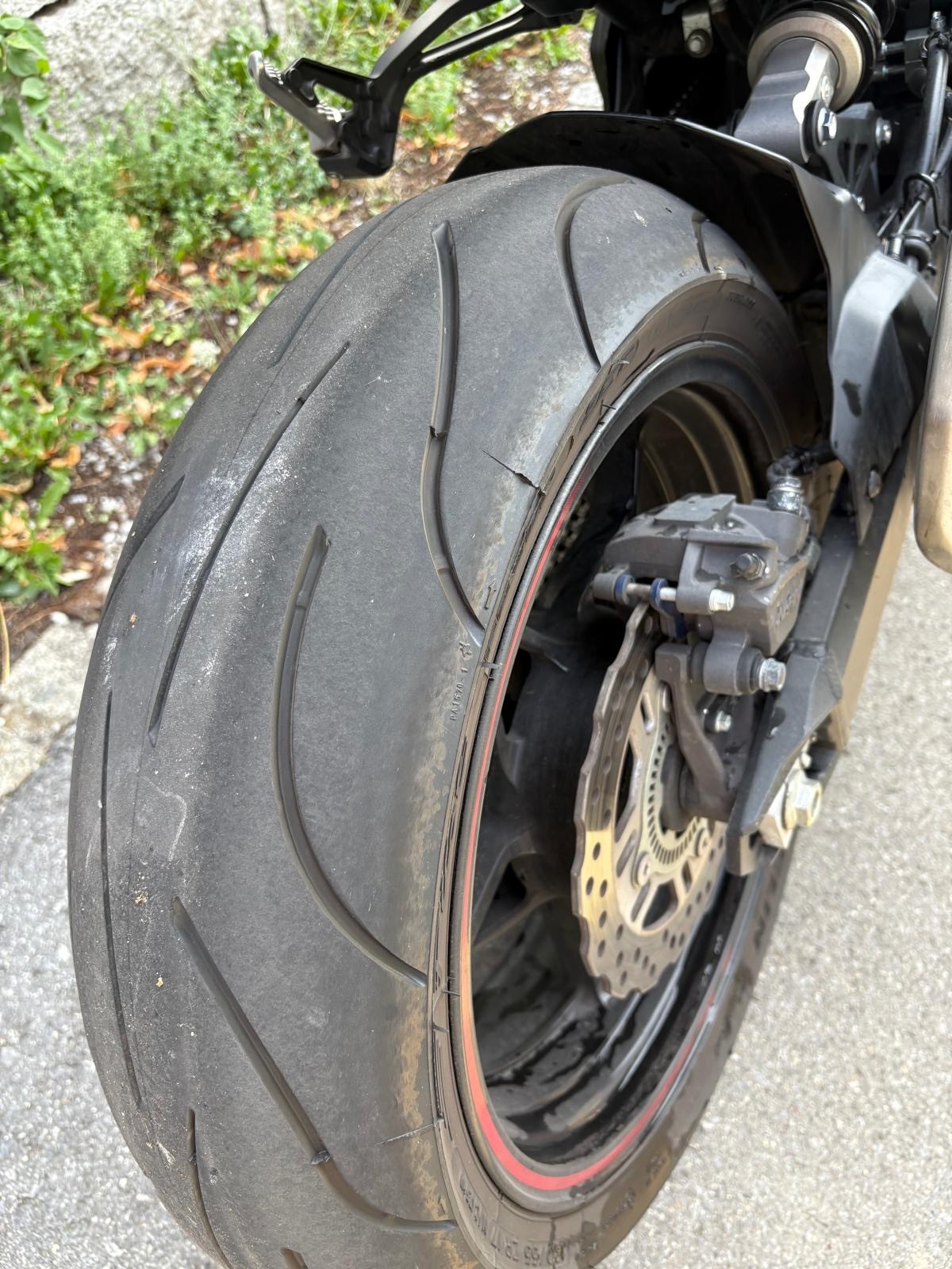 KAWASAKI Z 900-image-13