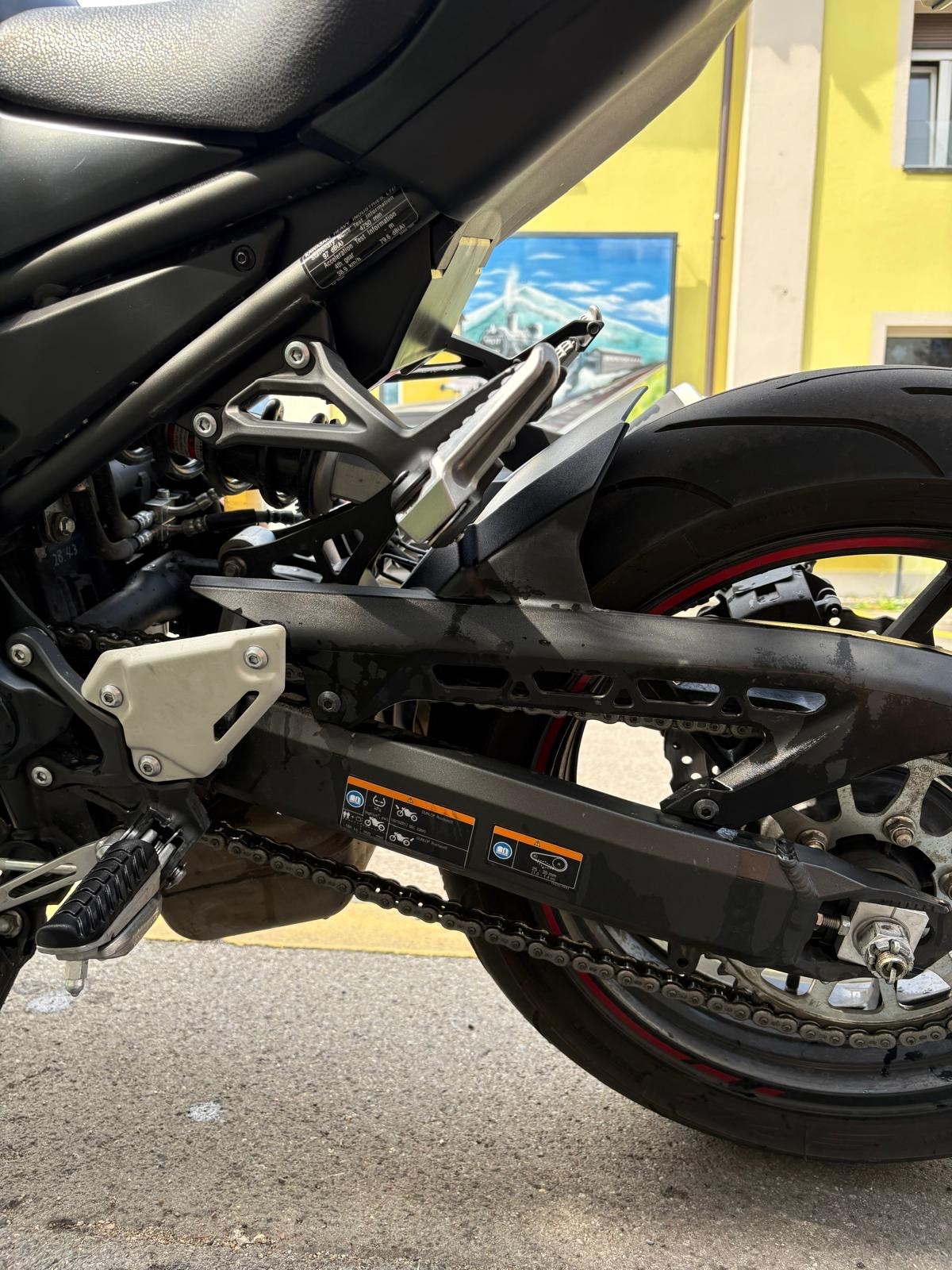 KAWASAKI Z 900-image-9