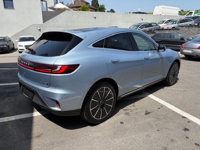 SERES 5 EV-showroom-element-3