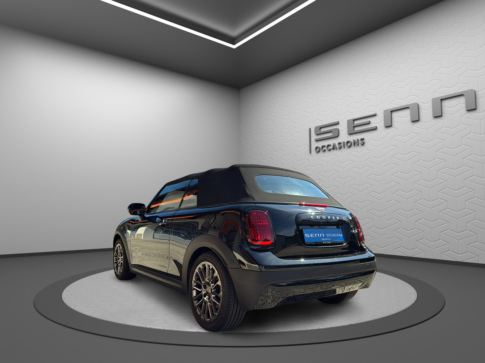 MINI Cooper S Cabriolet DKG-showroom-element-3