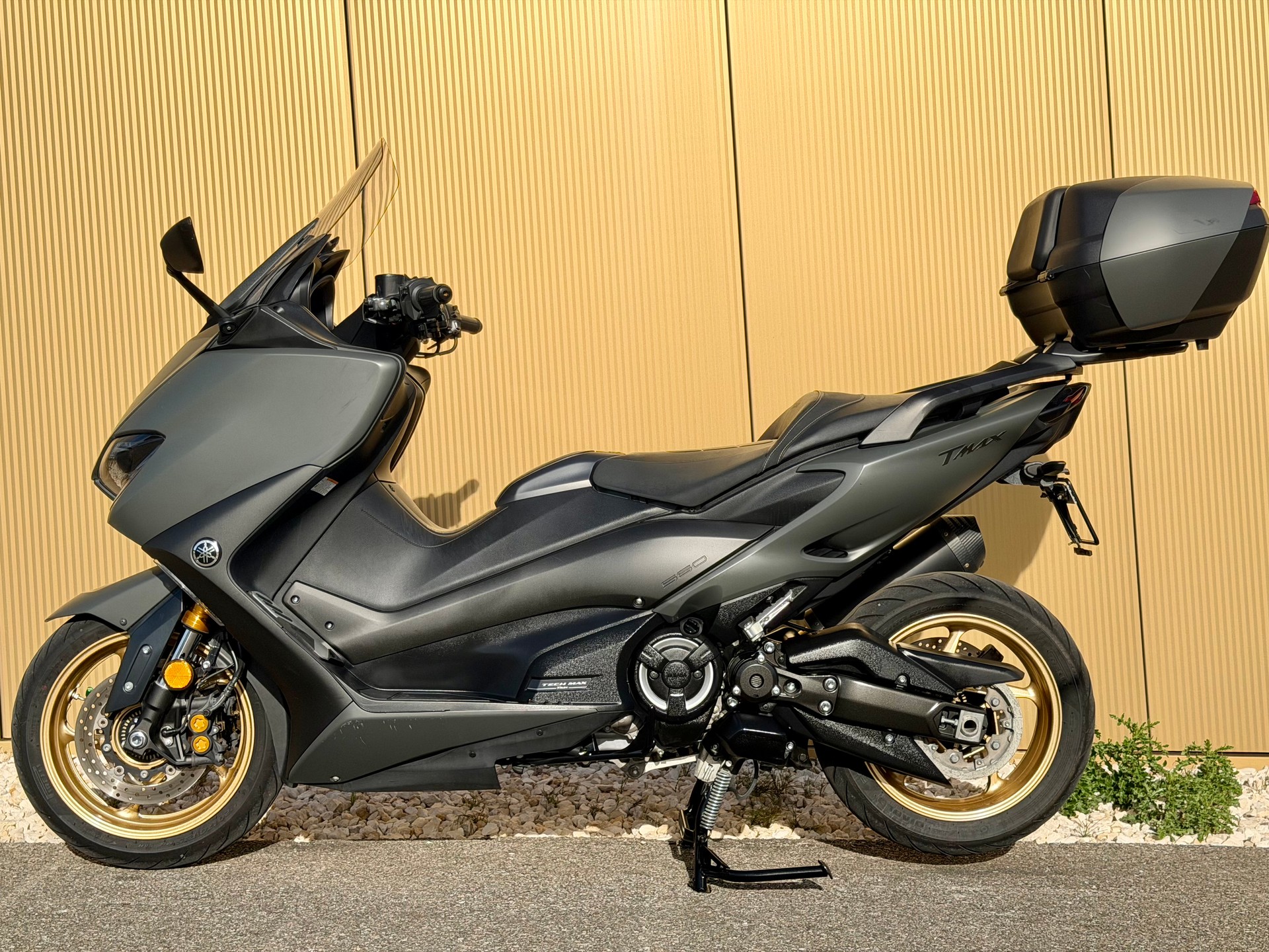 YAMAHA T-MAX Tech-Max XP 560-image-10
