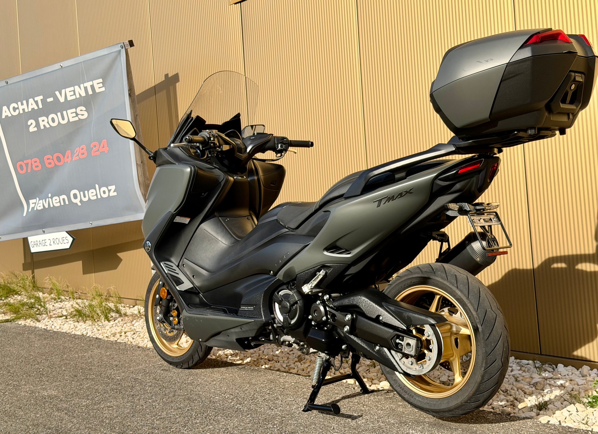 YAMAHA T-MAX Tech-Max XP 560-image-11
