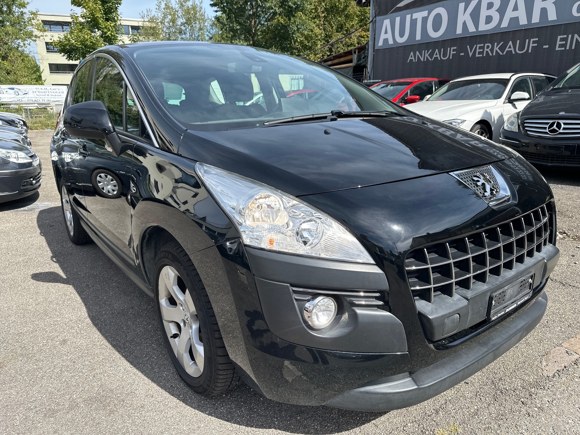 PEUGEOT 3008 1.6 16V T Platinum