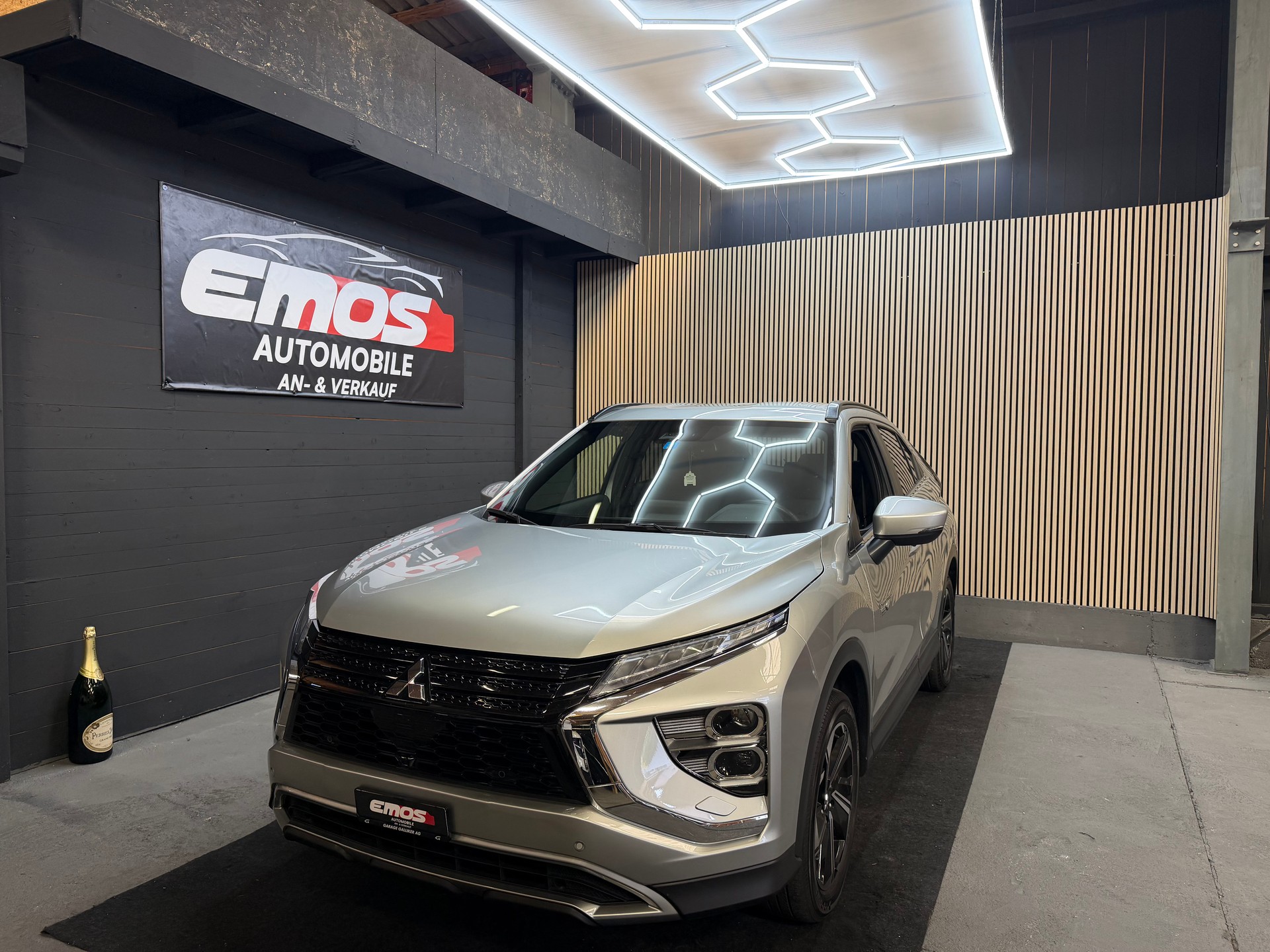 MITSUBISHI Eclipse Cross 2.4 PHEV Intense 4WD