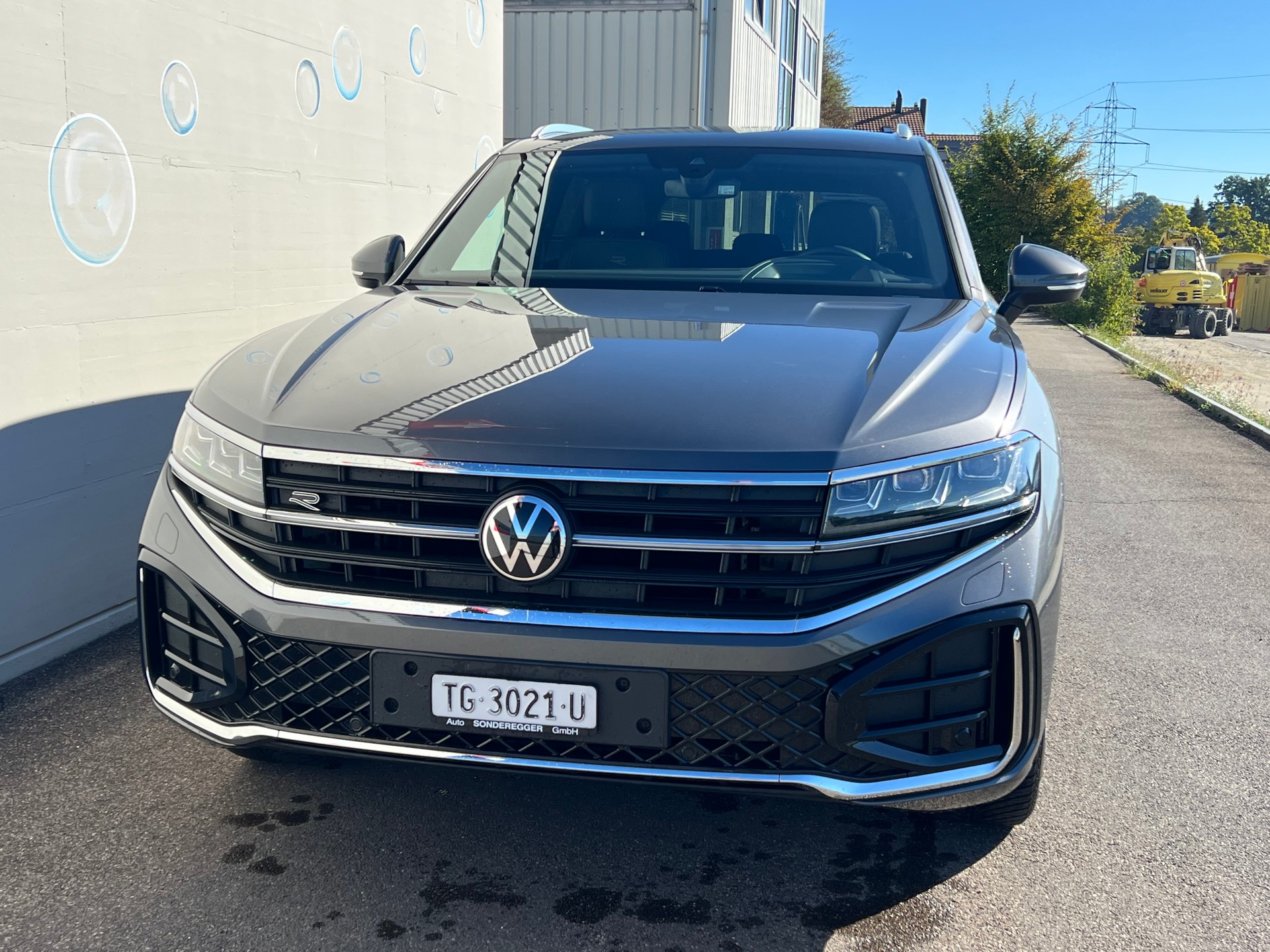 VW Touareg 3.0 TDI R-Line Tiptronic-showroom-element-1