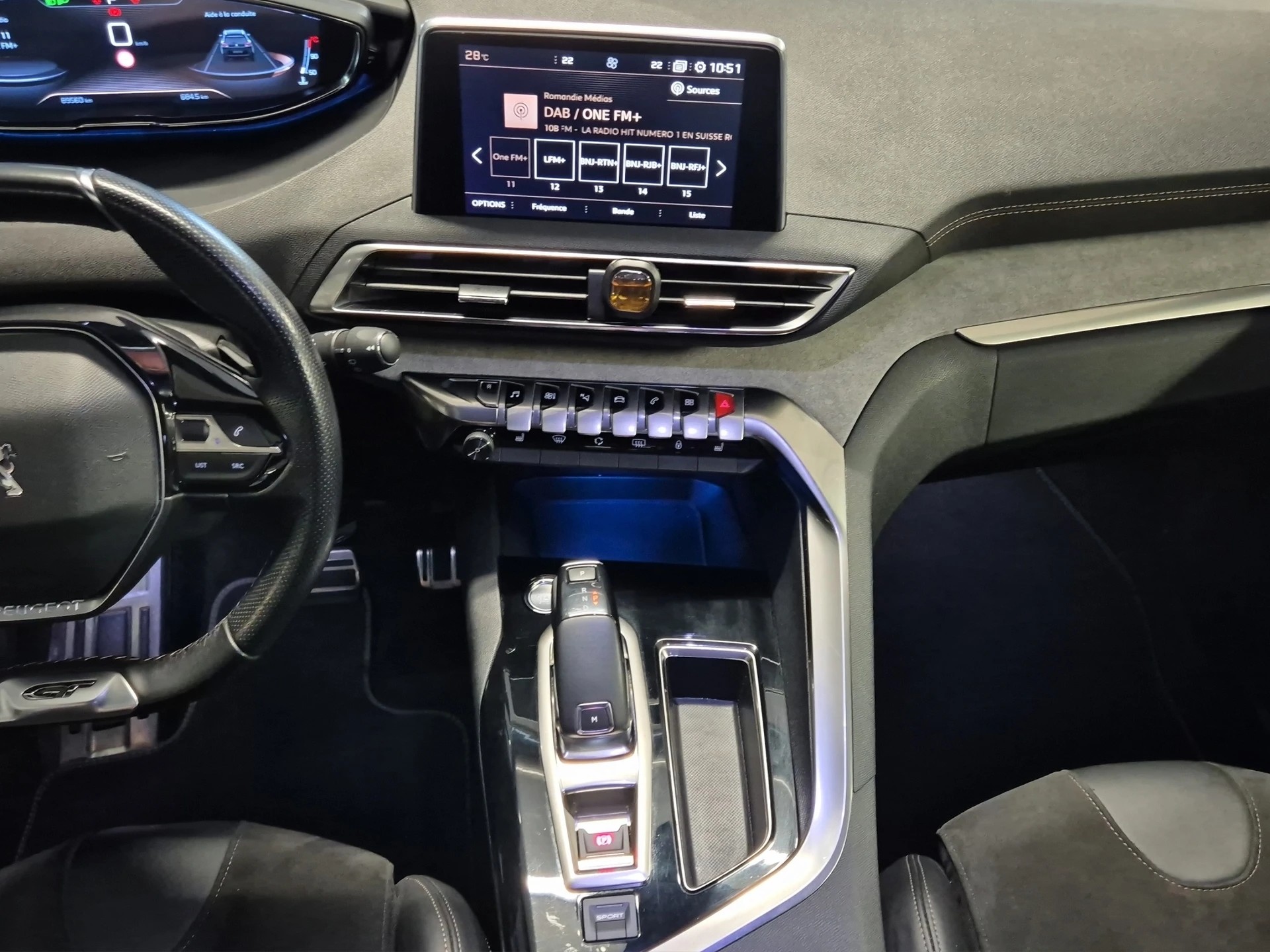 PEUGEOT 5008 2.0 BlueHDi GT EAT 7SEATS/7PLACES LEASING à partir de CHF 290.-/mois-image-10