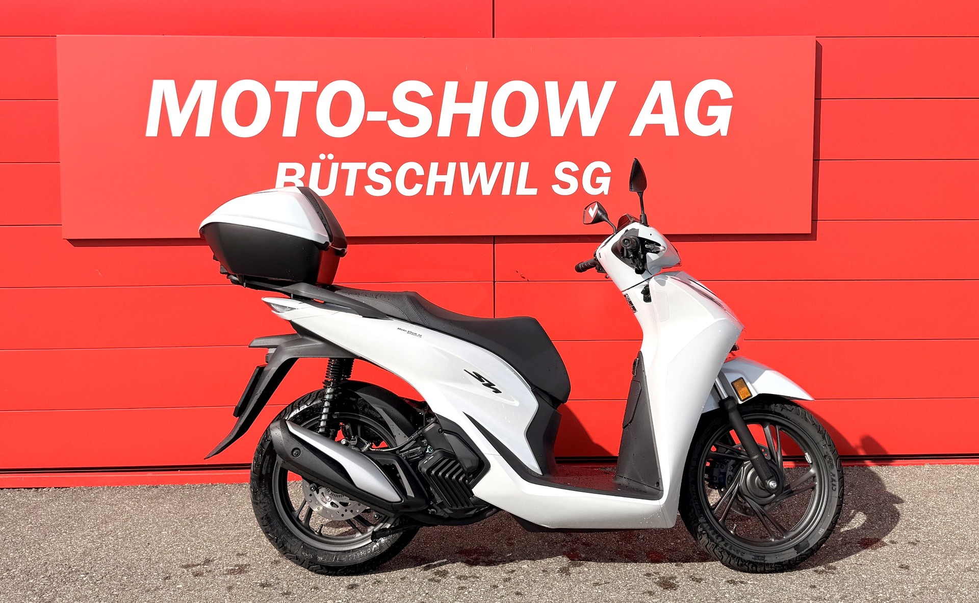 HONDA SH 125 Top Box-image-0