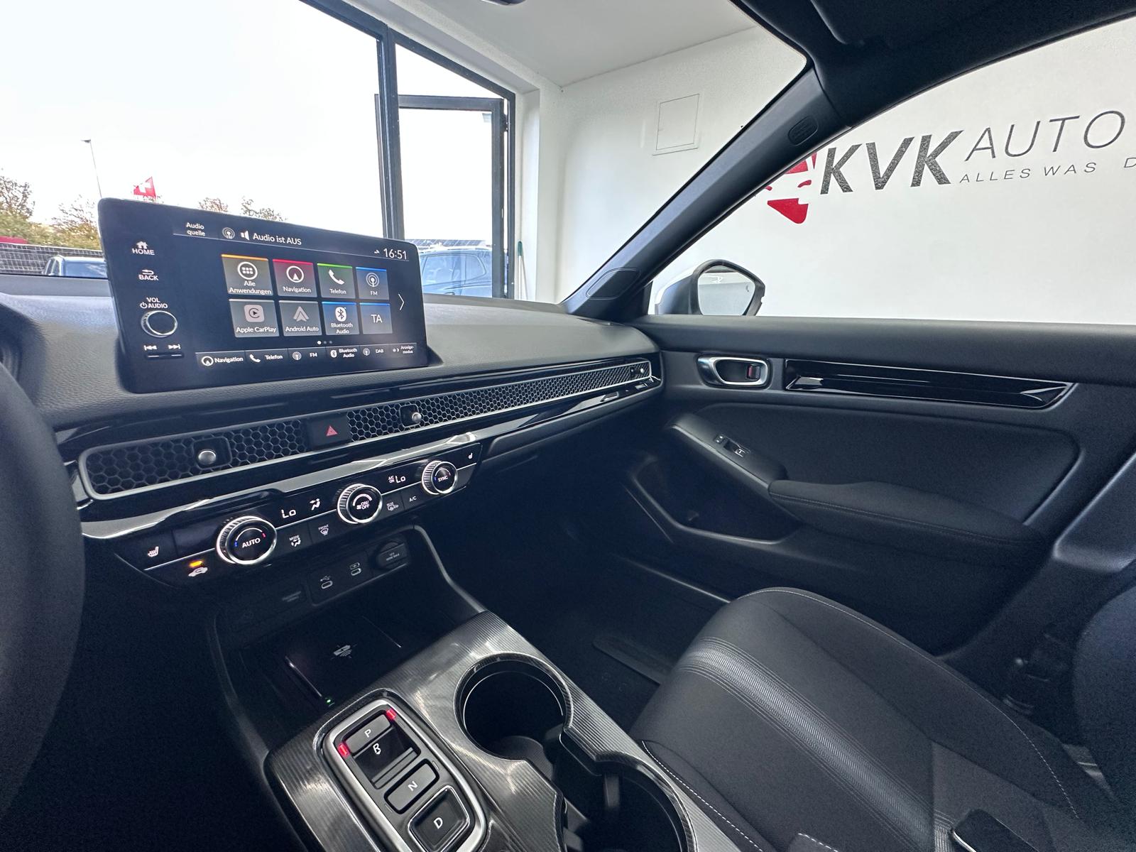 HONDA Civic 2.0 i-MMD HEV Elegance | Tageszulassung | CH-Fahrzeug | 8 Jahre Werksgarantie |-image-16