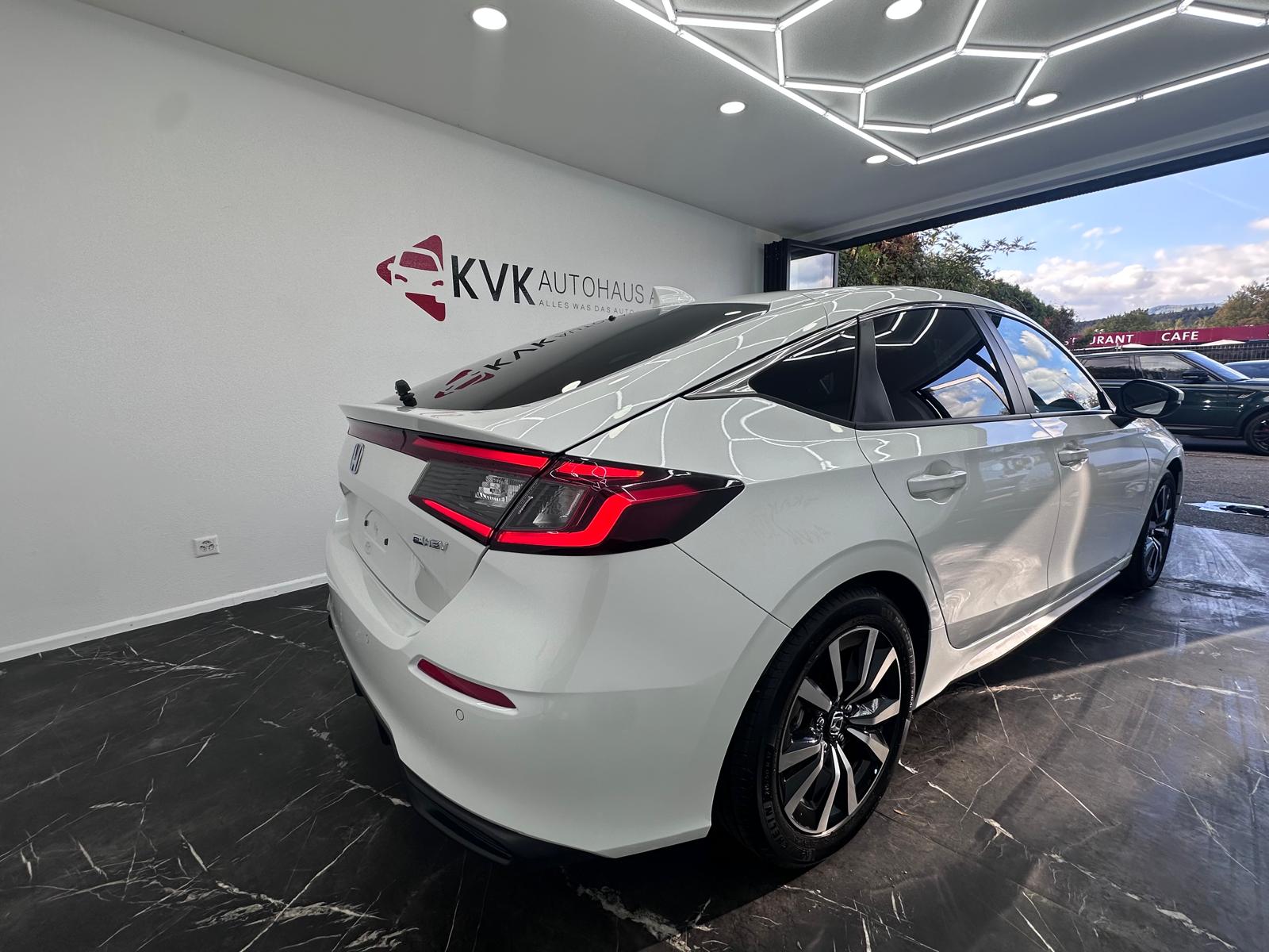 HONDA Civic 2.0 i-MMD HEV Elegance | Tageszulassung | CH-Fahrzeug | 8 Jahre Werksgarantie |-image-6