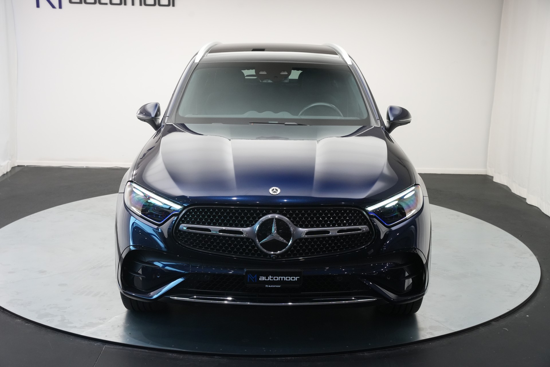MERCEDES-BENZ GLC 300 4Matic AMG Line 9G-Tronic *AHK * Massagesitze* * Burmester*-image-40