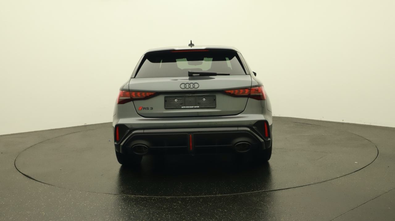 AUDI RS3 Sportback 2.5 TSI quattro S-tronic-showroom-element-3