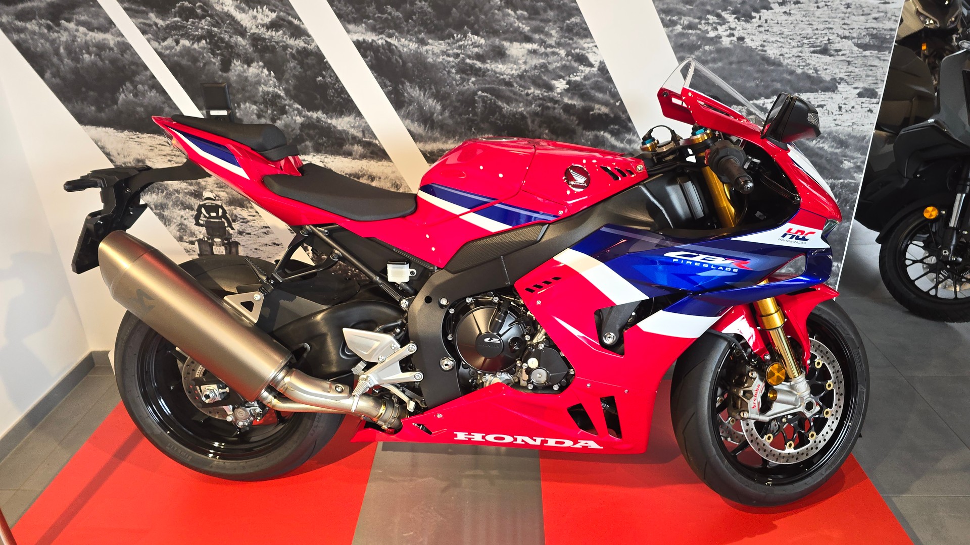 HONDA CBR 1000 RR-R Fireblade SP-image-5