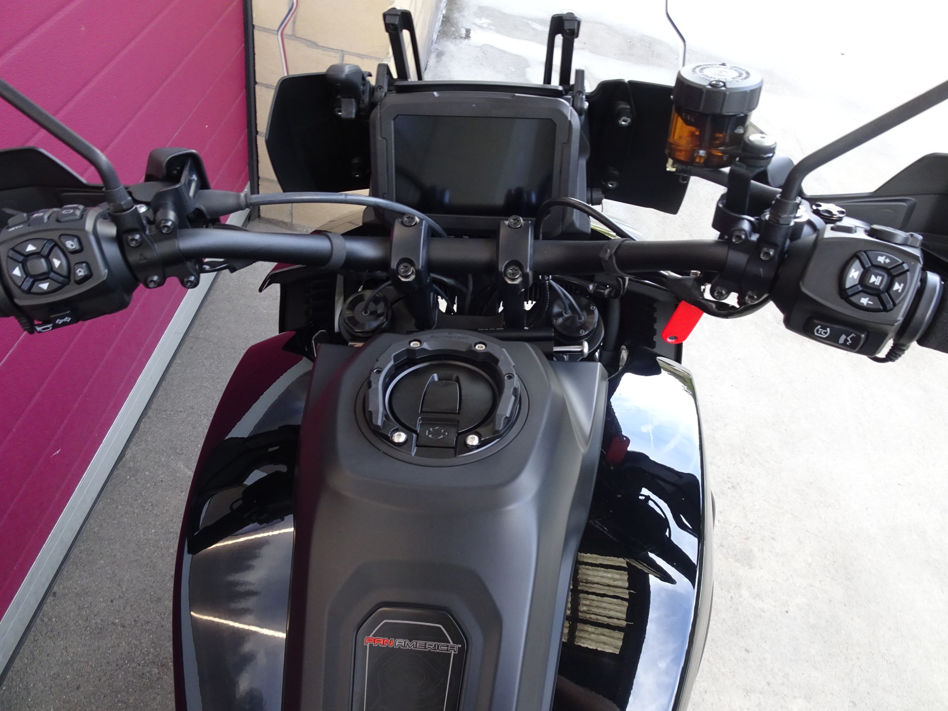 HARLEY-DAVIDSON RA Pan America 1250 Special-image-5