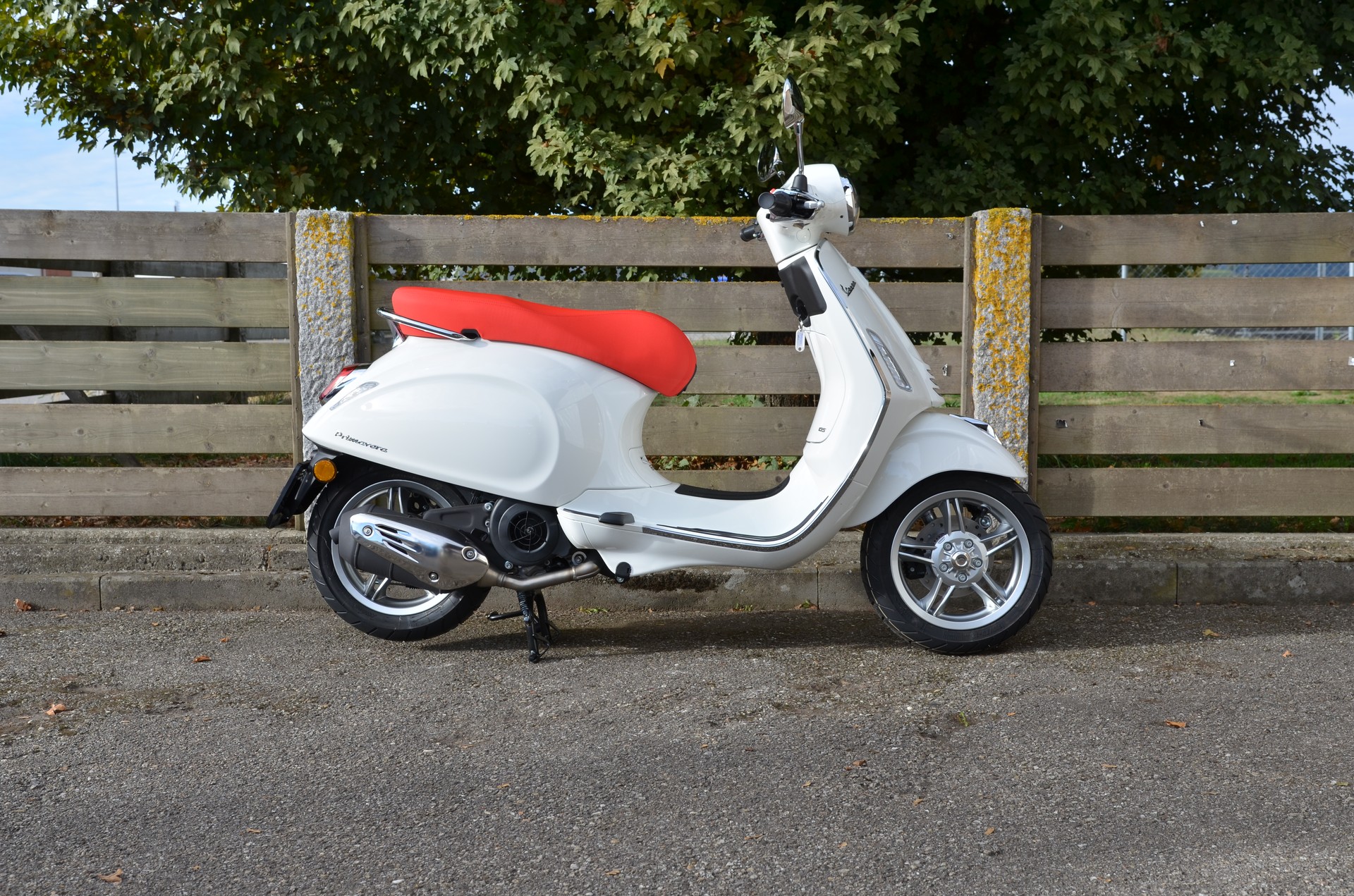 PIAGGIO Vespa 125 Primavera Euro 5+-image-4