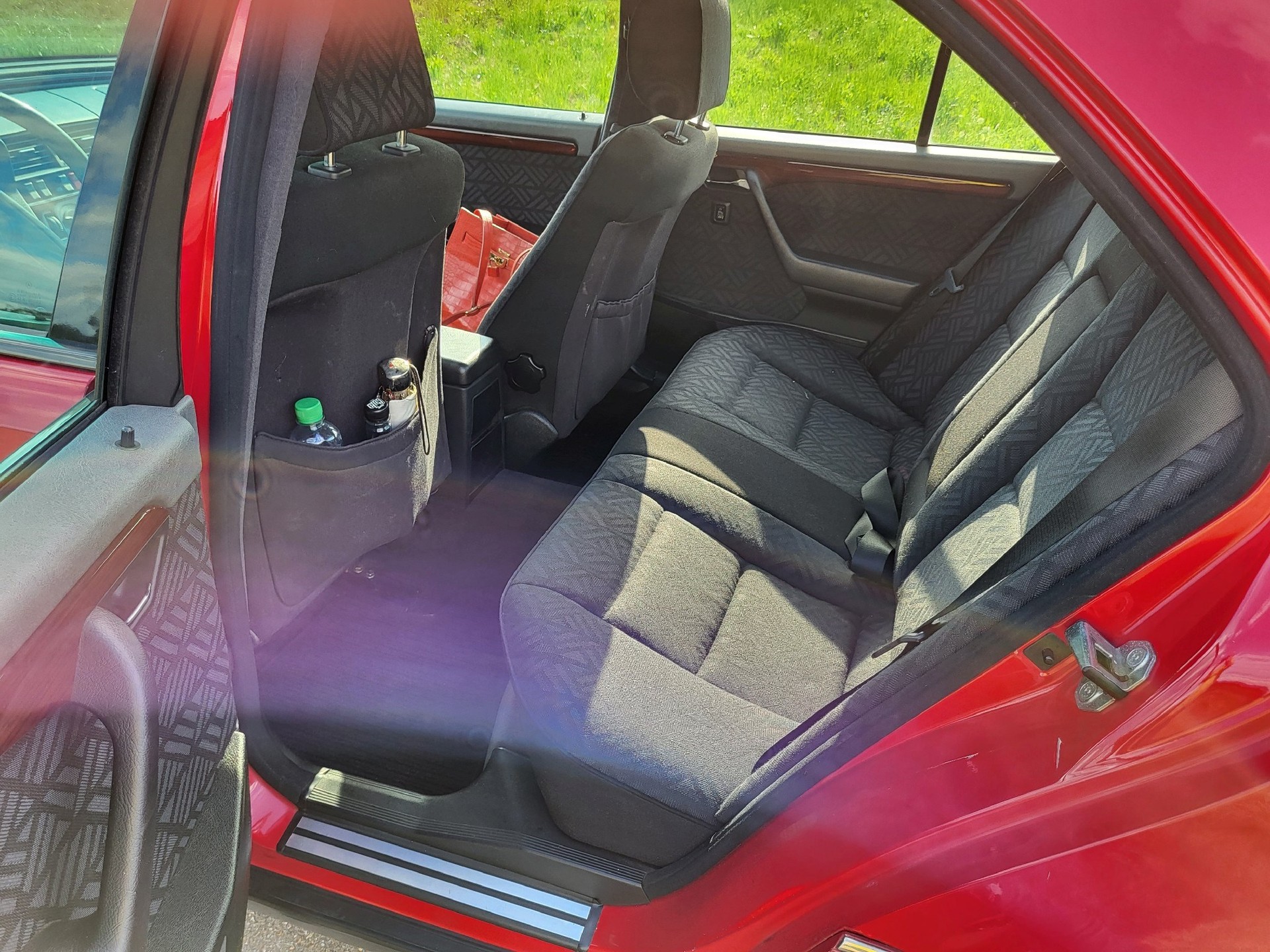 MERCEDES-BENZ C 180 Elégance-image-7