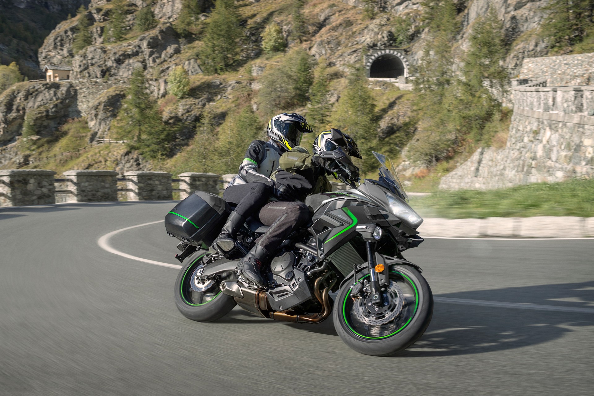 KAWASAKI Versys 650 MY25 - 50 oder 35 kW-image-4