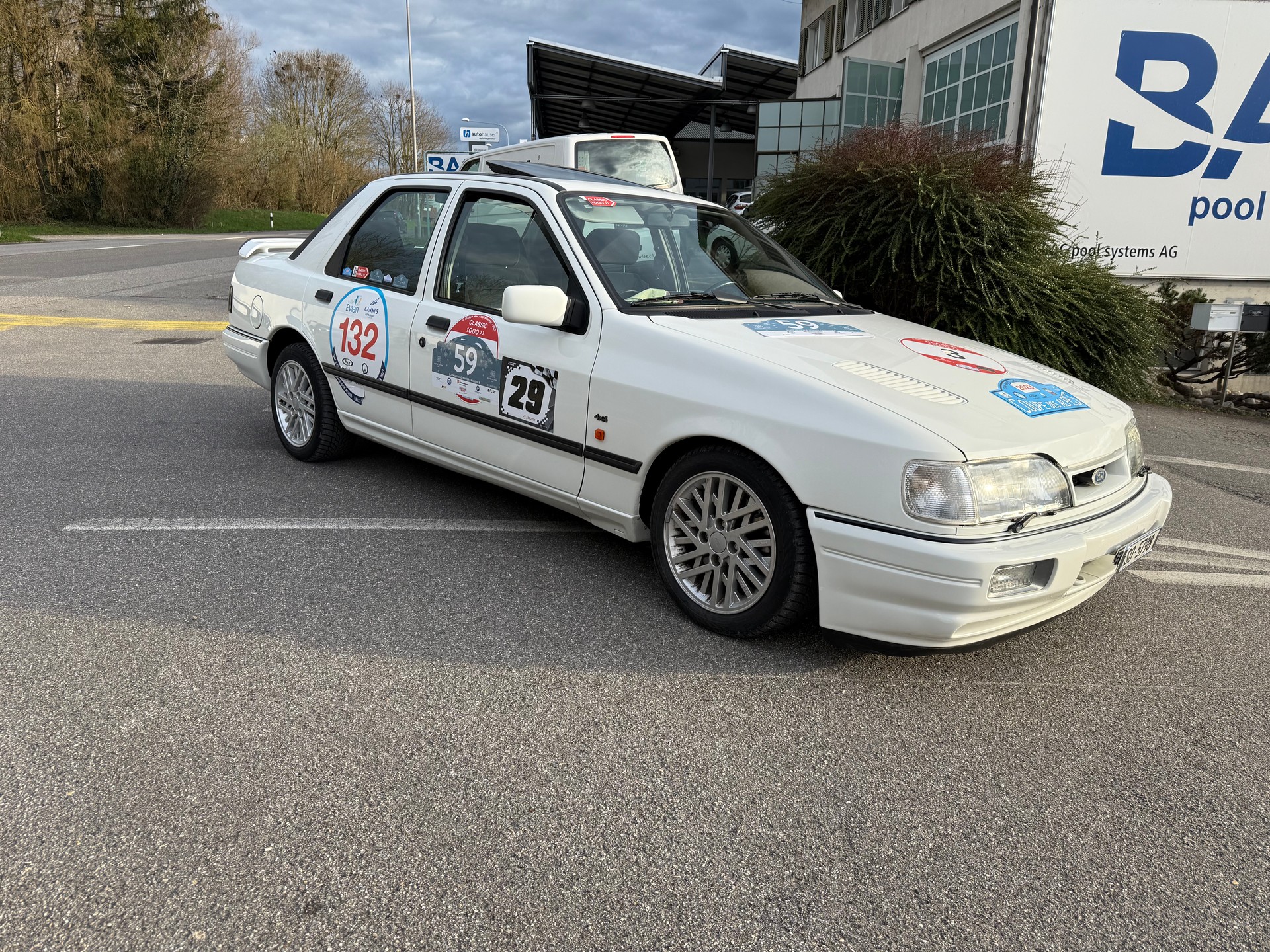 FORD Sierra 2.0i Cosworth 4x4-image-3
