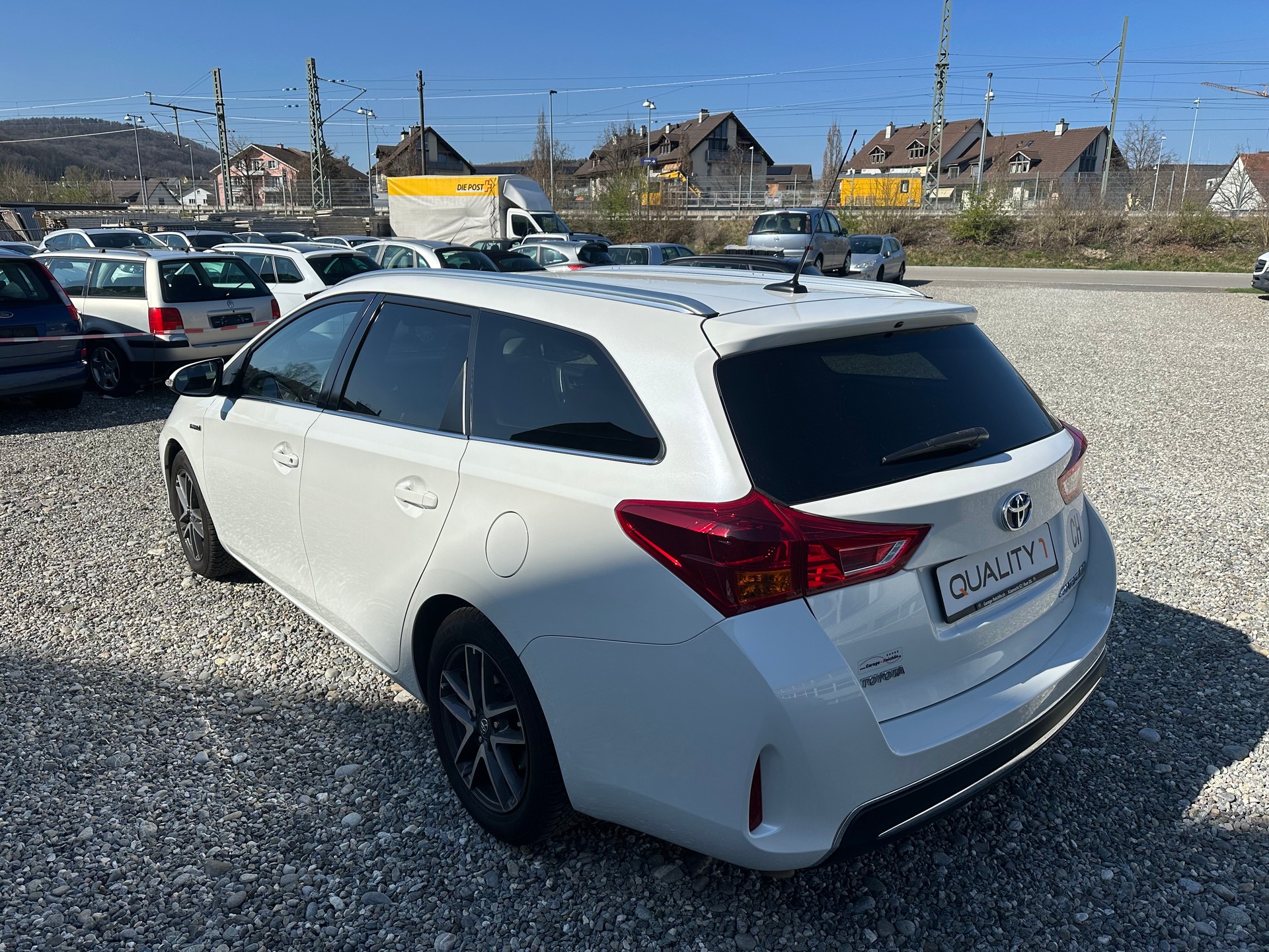 TOYOTA Auris Touring Sports 1.8 16V HSD Linea Trend-image-4