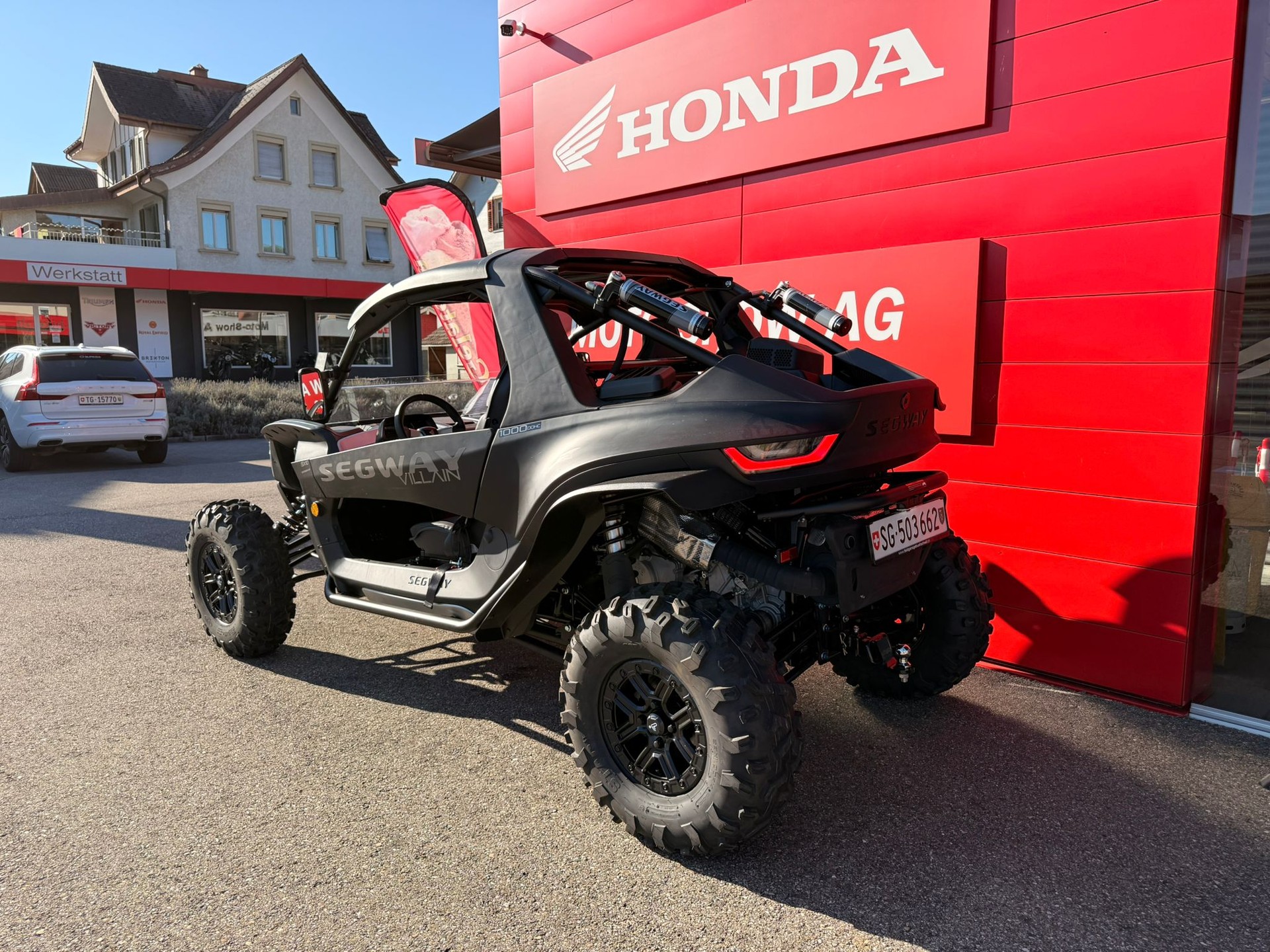 SEGWAY  SX10-showroom-element-1