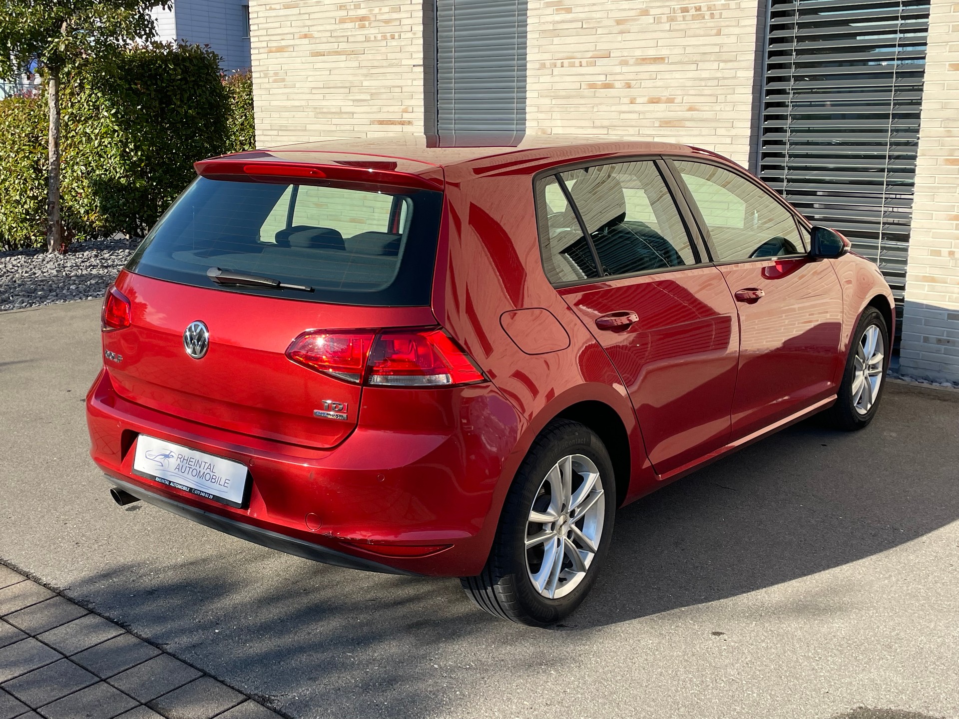 VW GOLF-image-7