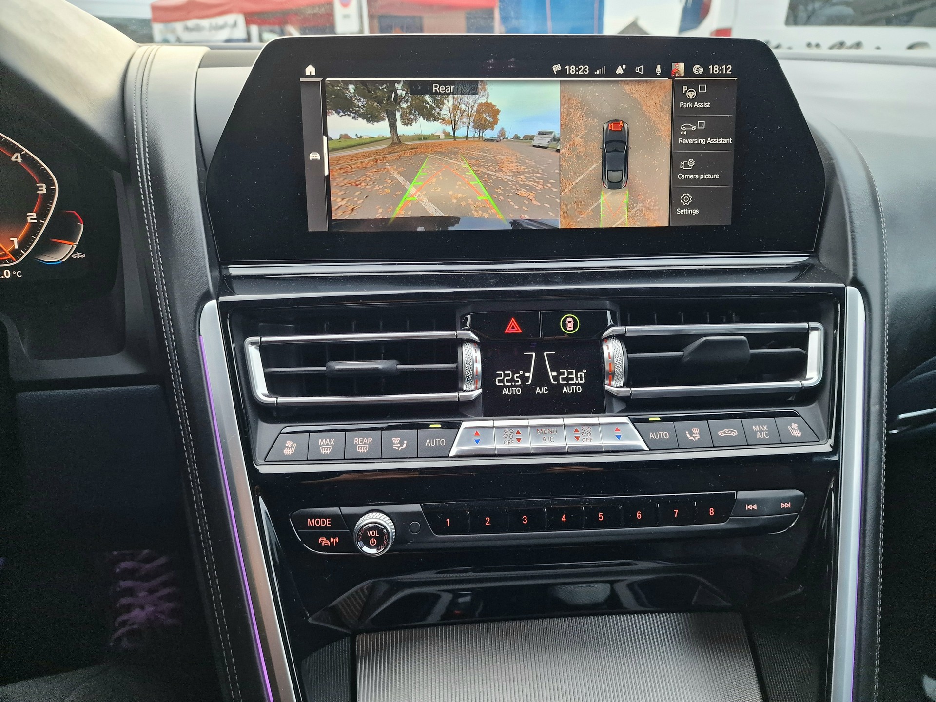 BMW M850i xDrive Steptronic-image-14