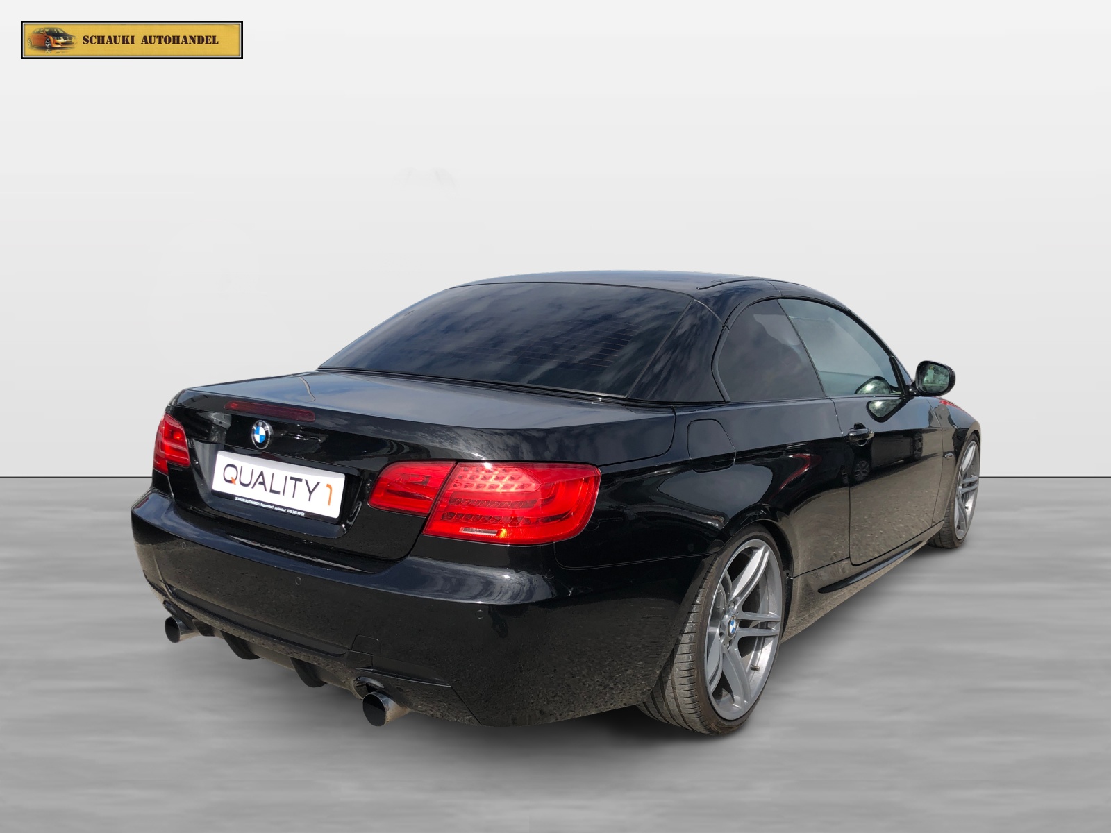BMW 335i Cabriolet DSG-image-11