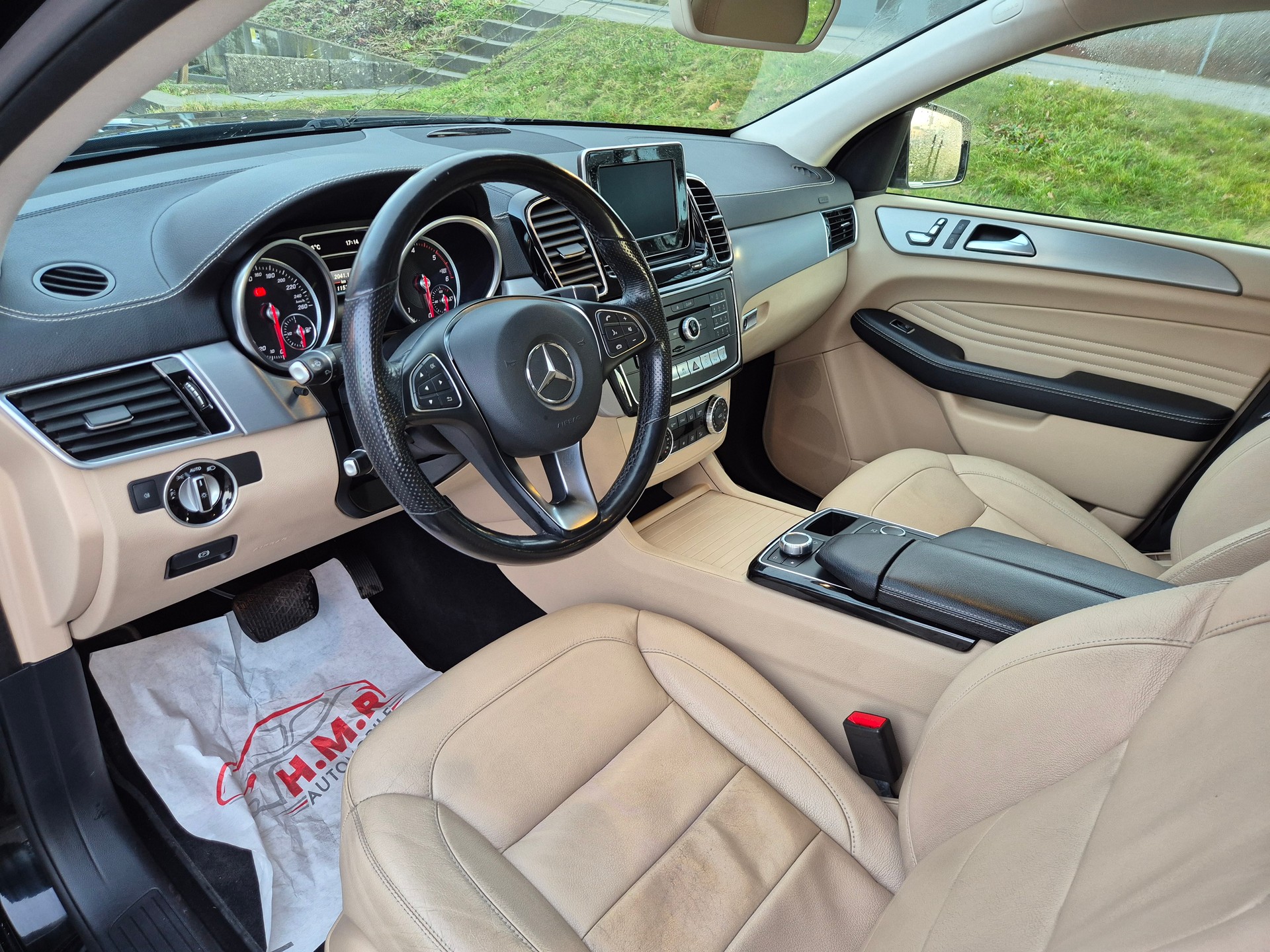 MERCEDES-BENZ GLE Coupé 350 d 4Matic 9G-Tronic-image-8
