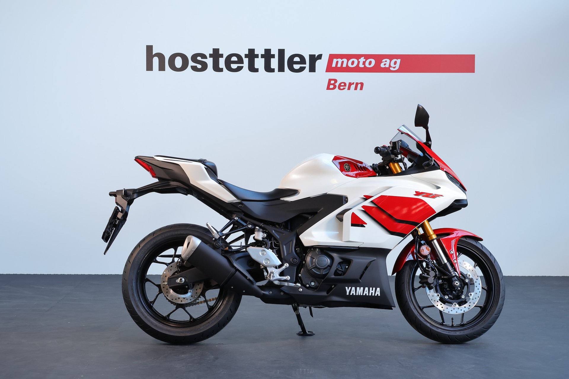 YAMAHA R3 70th Anniversary-image-1