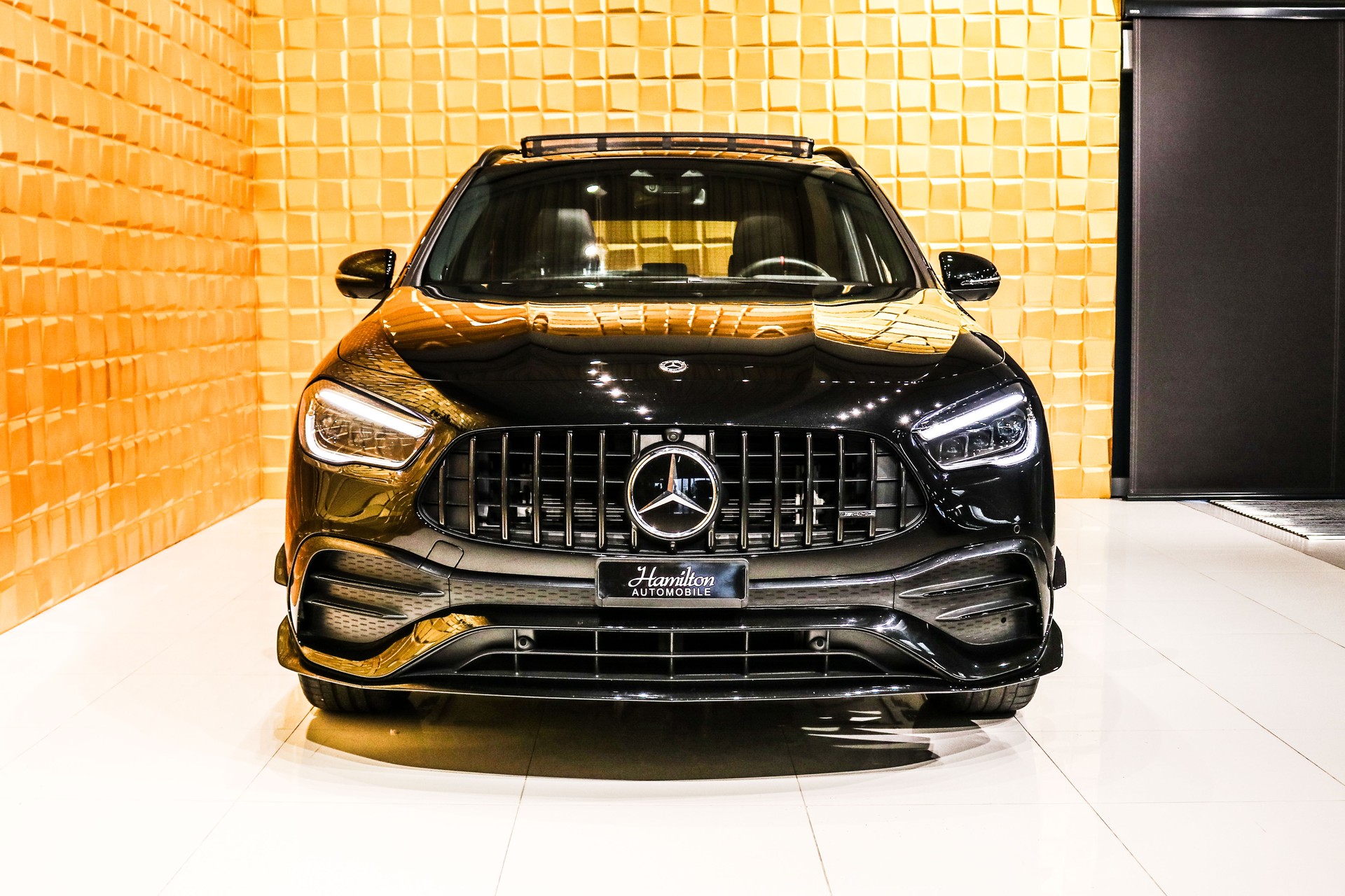 MERCEDES-BENZ GLA 35 AMG 8G-Speedshift DCT 4Matic-showroom-element-2