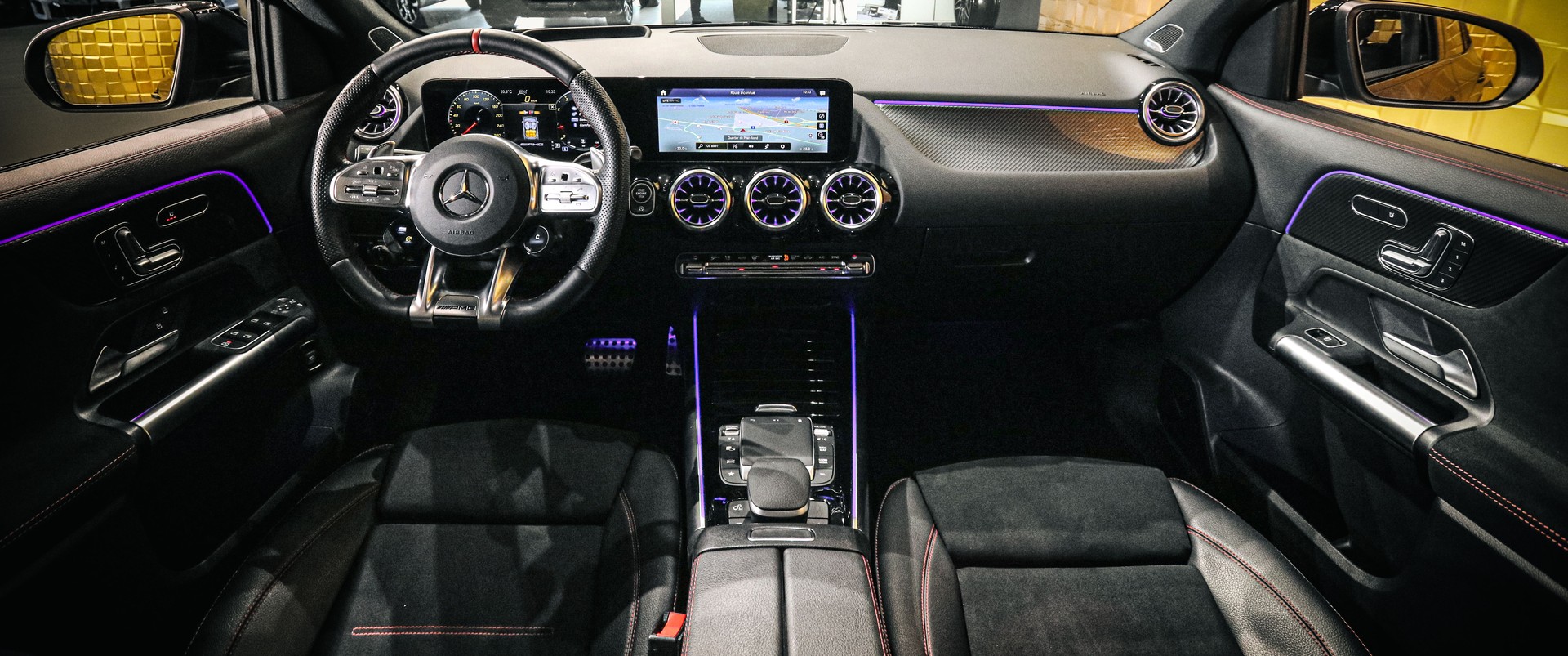 MERCEDES-BENZ GLA 35 AMG 8G-Speedshift DCT 4Matic-image-14