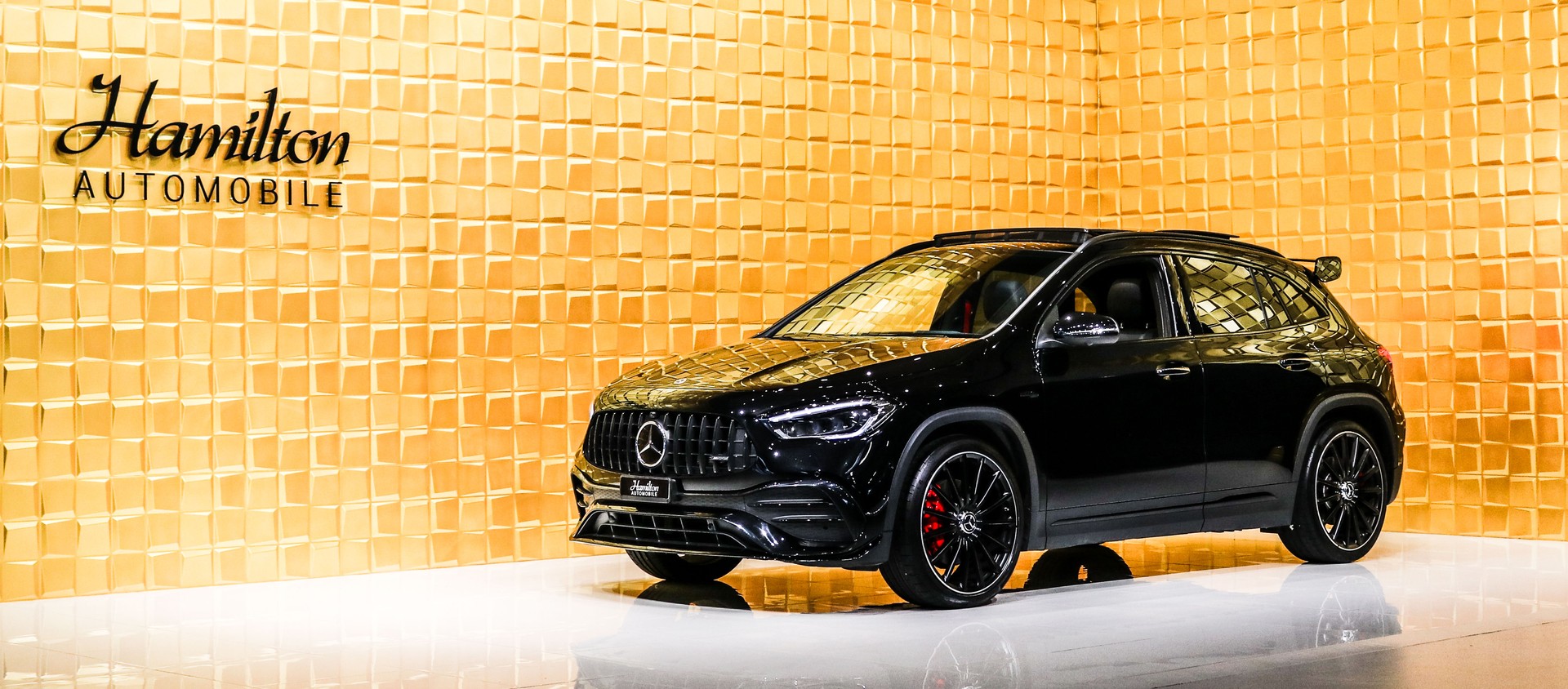 MERCEDES-BENZ GLA 35 AMG 8G-Speedshift DCT 4Matic-showroom-element-1