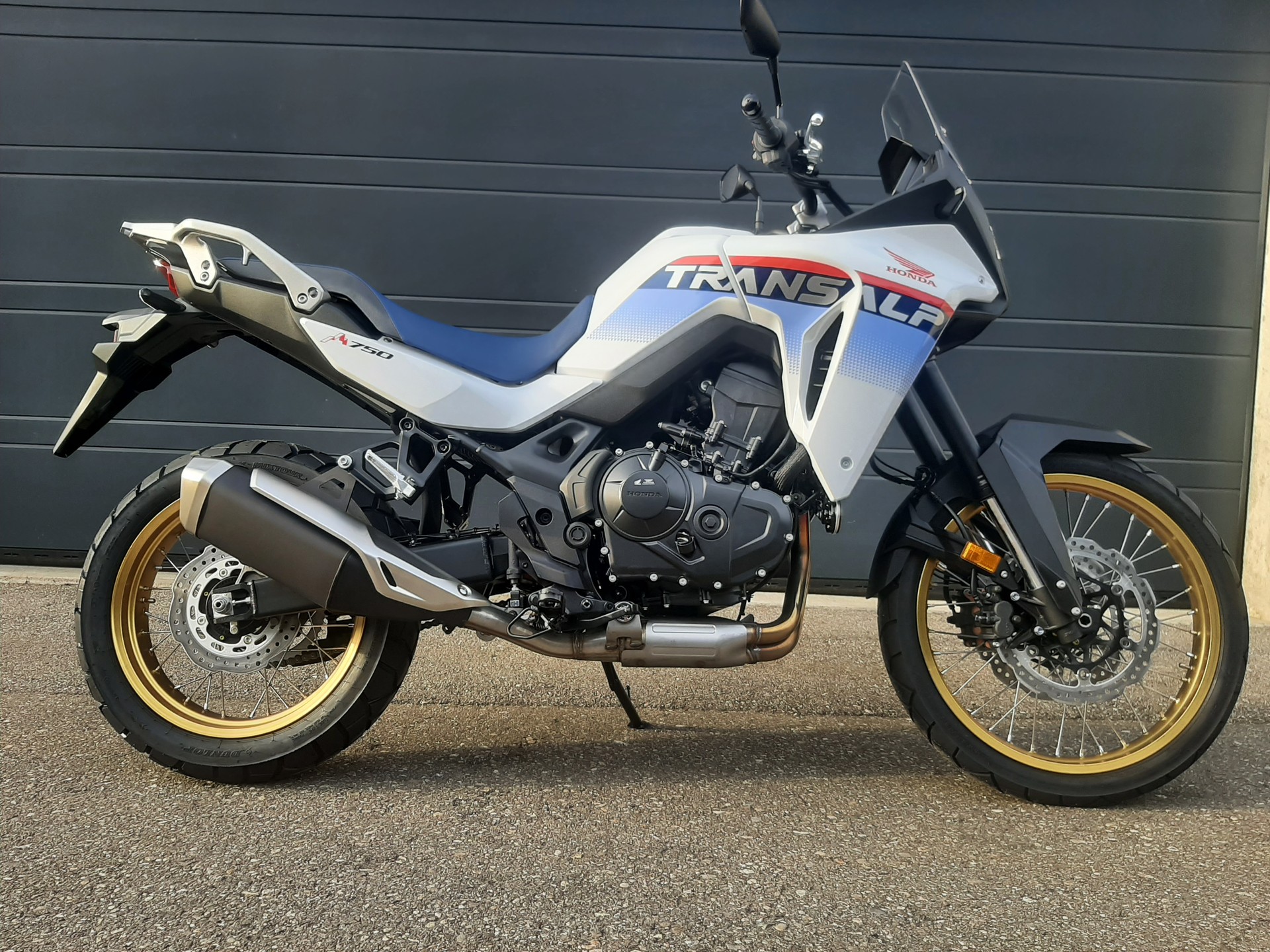 HONDA XL 750 Transalp-image-0