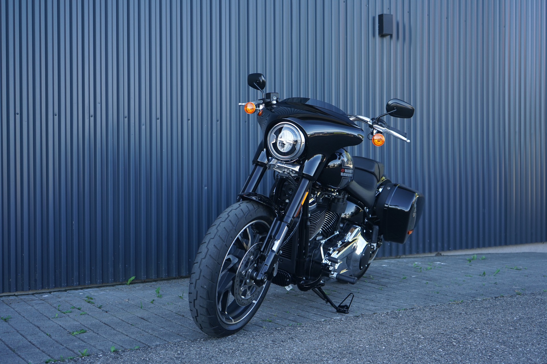 HARLEY-DAVIDSON FLSB Sport Glide Deluxe 107-image-2