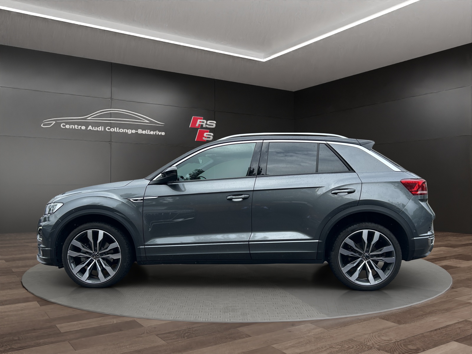 VW T-Roc 2.0 TSI Sport Selection DSG 4Motion-showroom-element-2