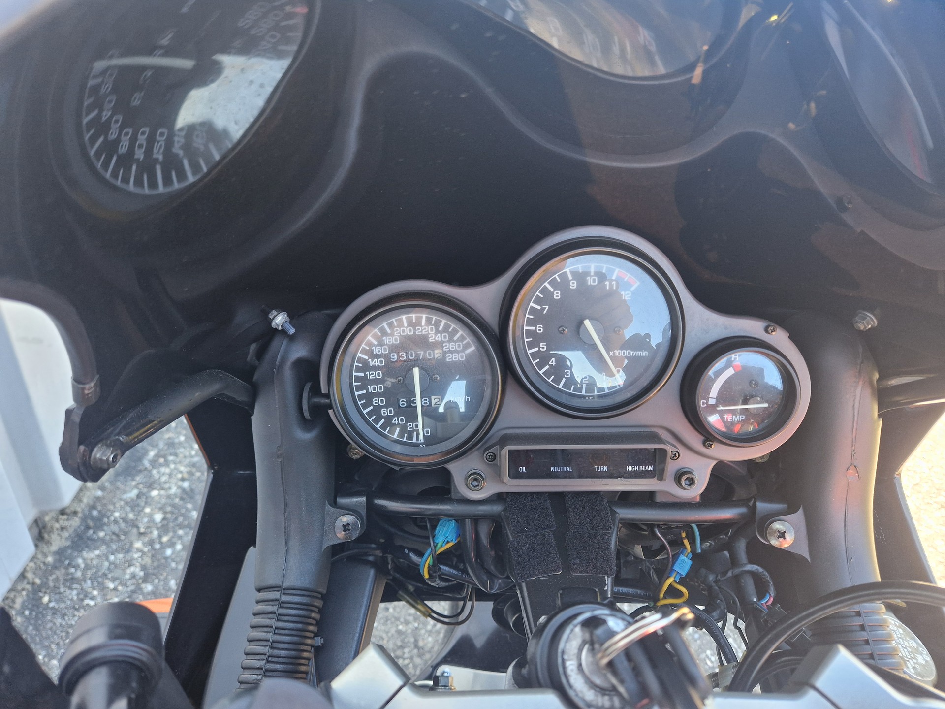 YAMAHA FZR 1000 KUNDENAUFTRAG-image-6