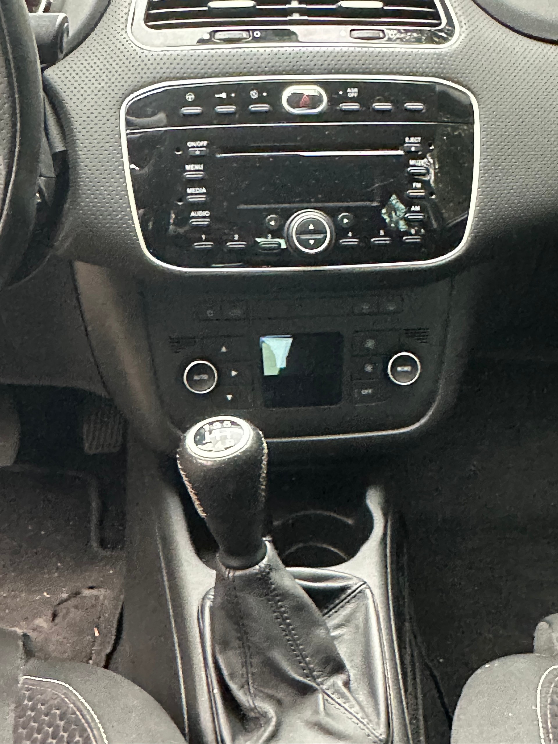 FIAT Punto Evo 1.4 16V Turbo Sport-image-9