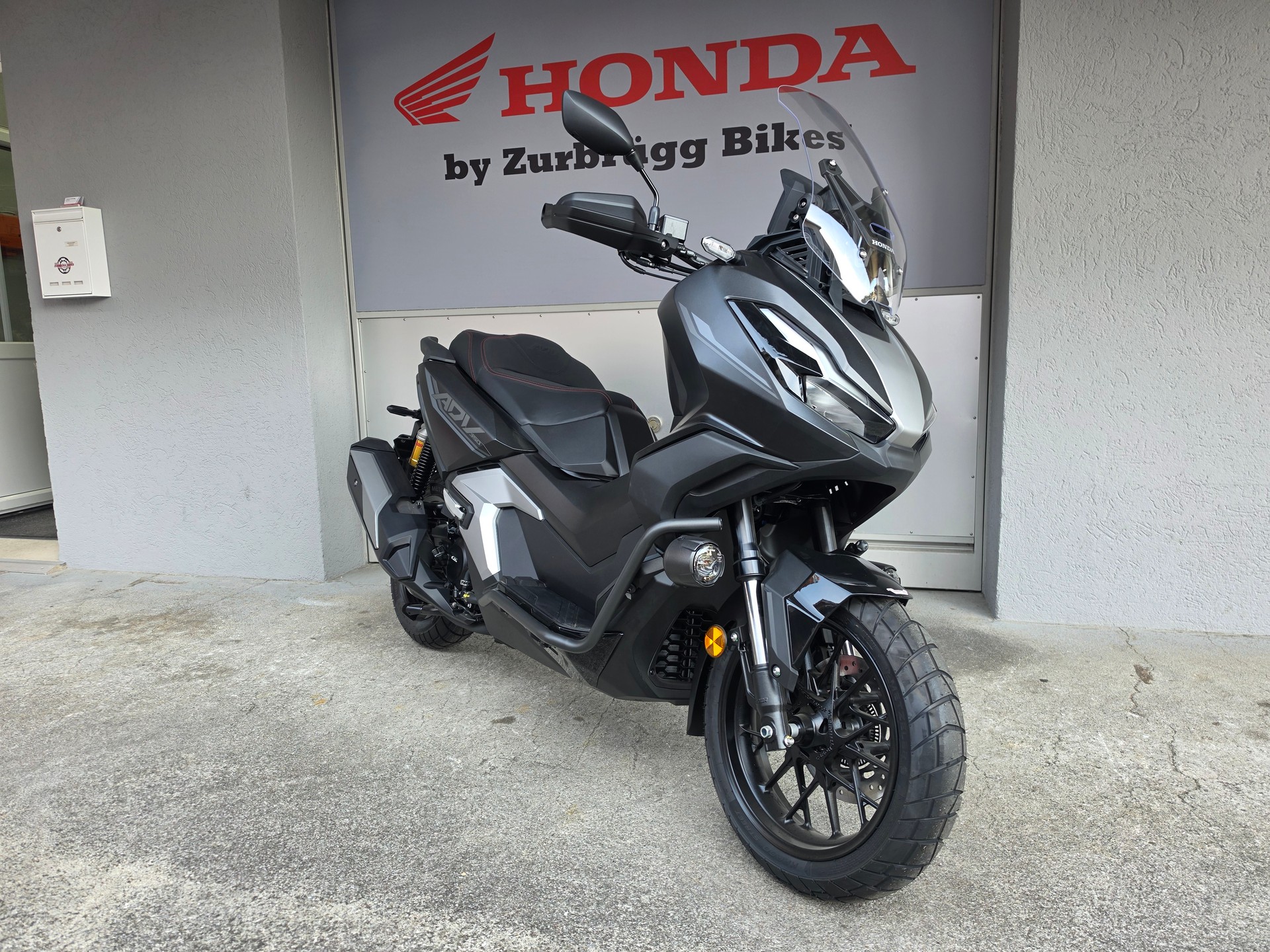 HONDA ADV 350-image-0
