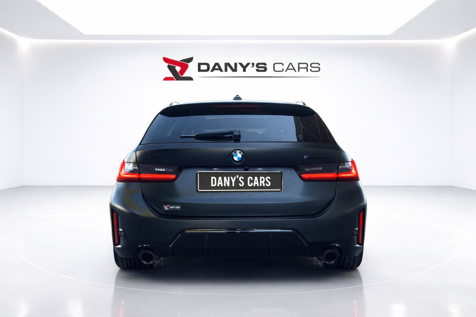BMW M330d xDrive SAG Touring M-Sport Pro Individual-image-5