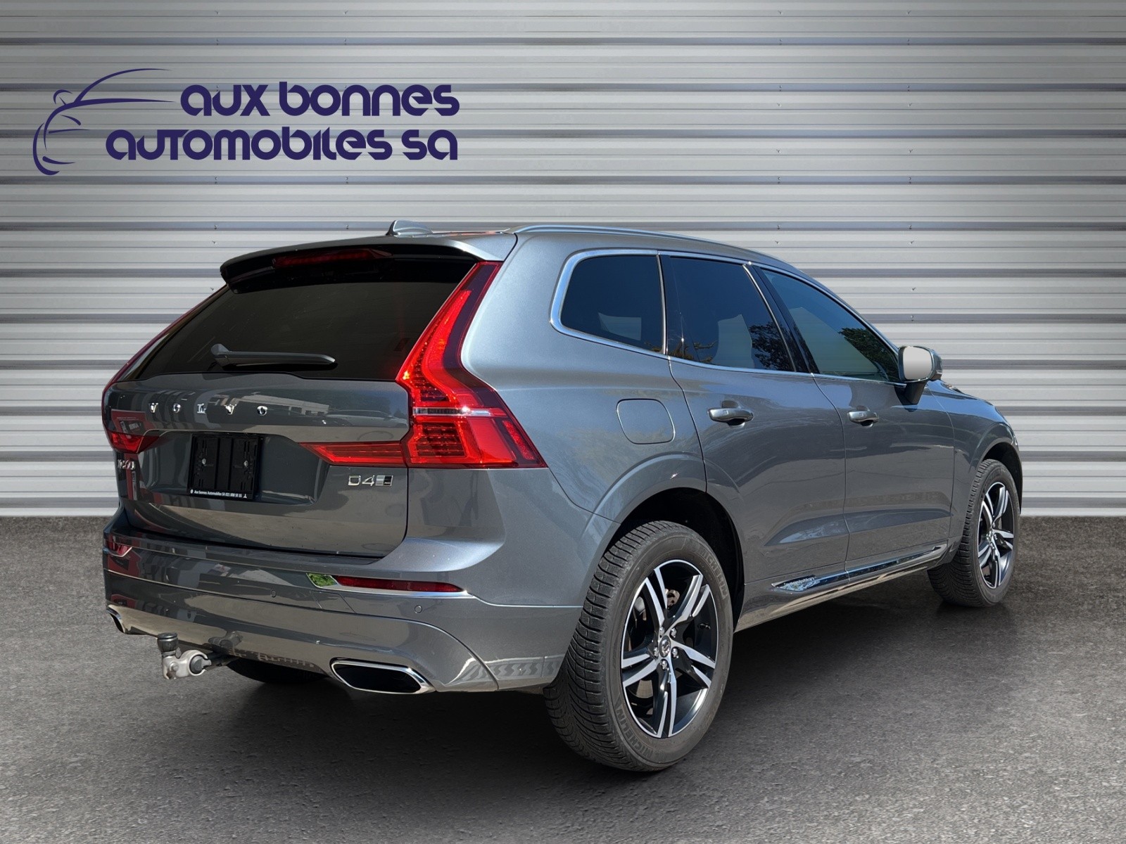 VOLVO XC60 D4 AWD Inscription Geartronic-showroom-element-3