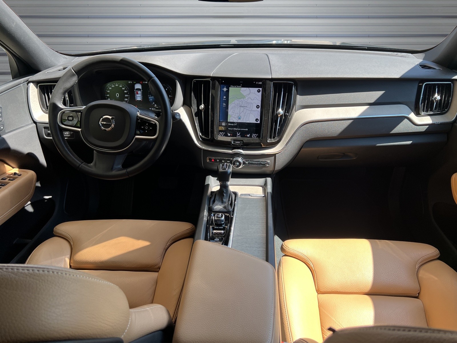 VOLVO XC60 D4 AWD Inscription Geartronic-image-8