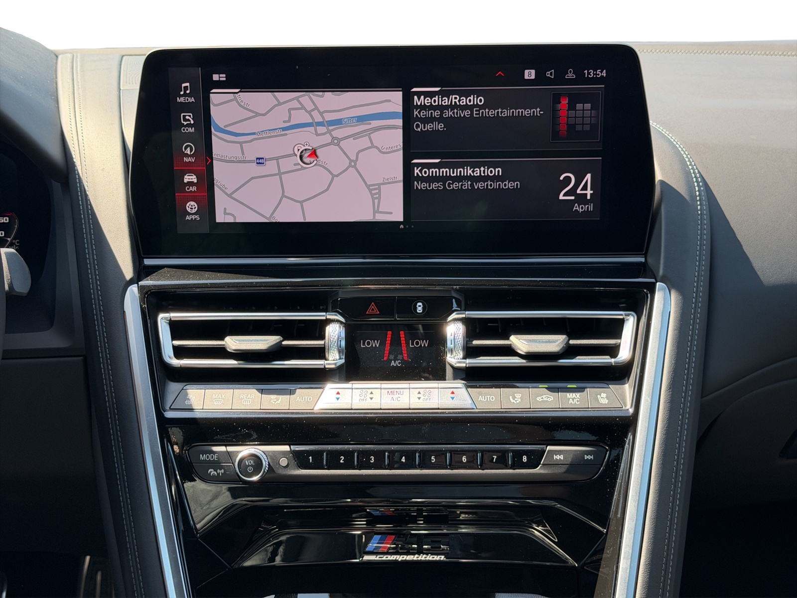 BMW M8 xDrive M Competition Gran Coupé-image-13
