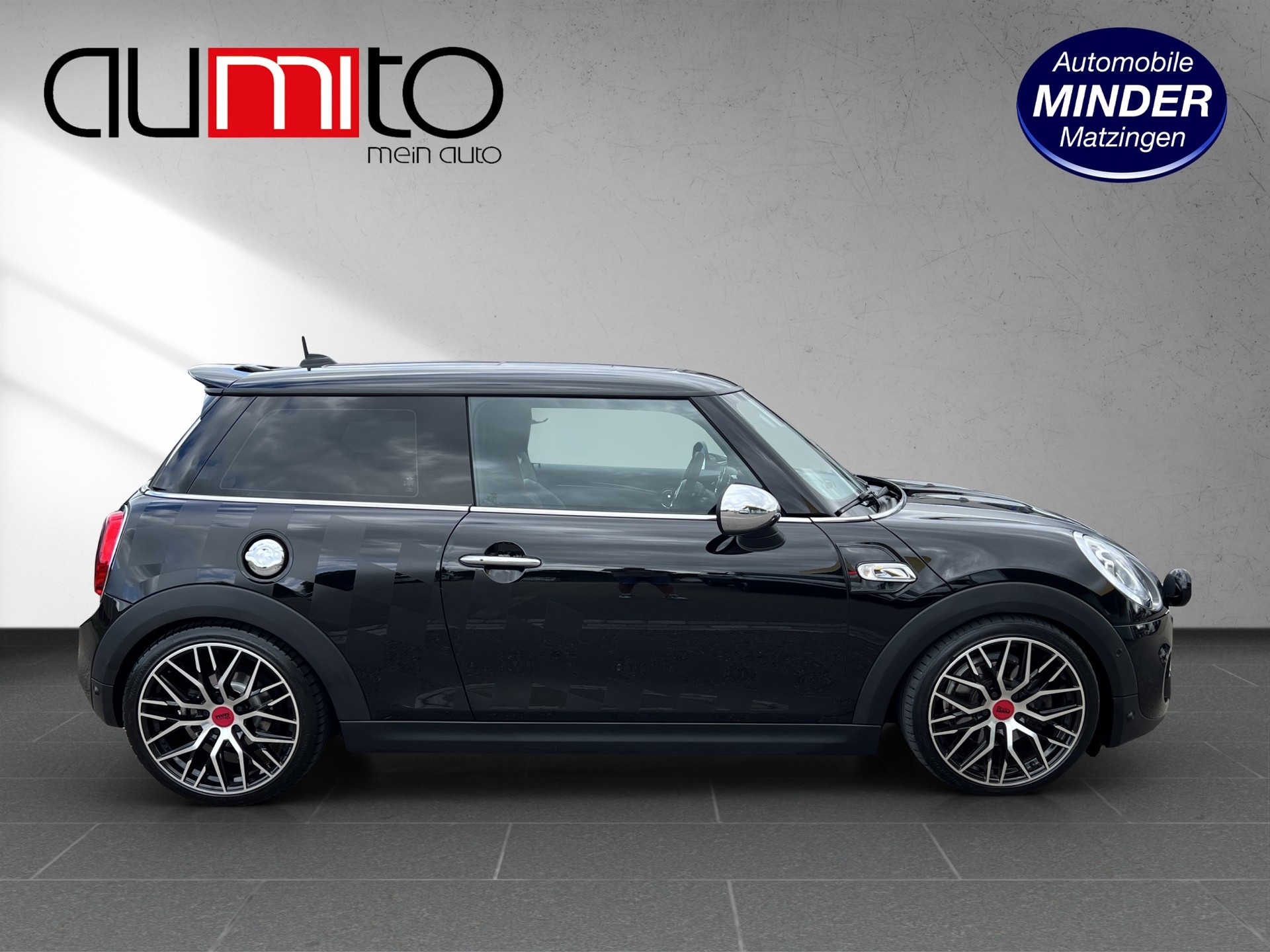 MINI Cooper S Steptronic-image-1