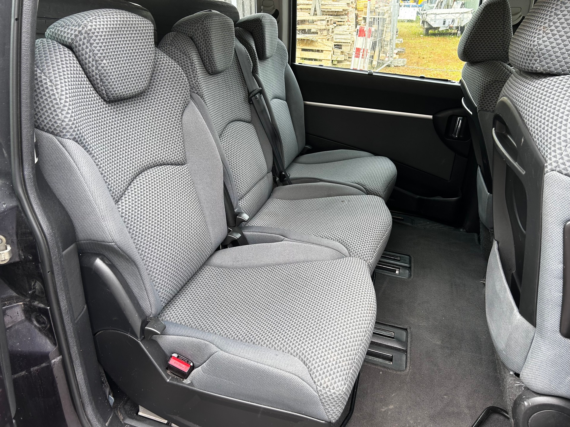 FIAT Ulysse 2.2 16V JTD Swiss Edition-image-7